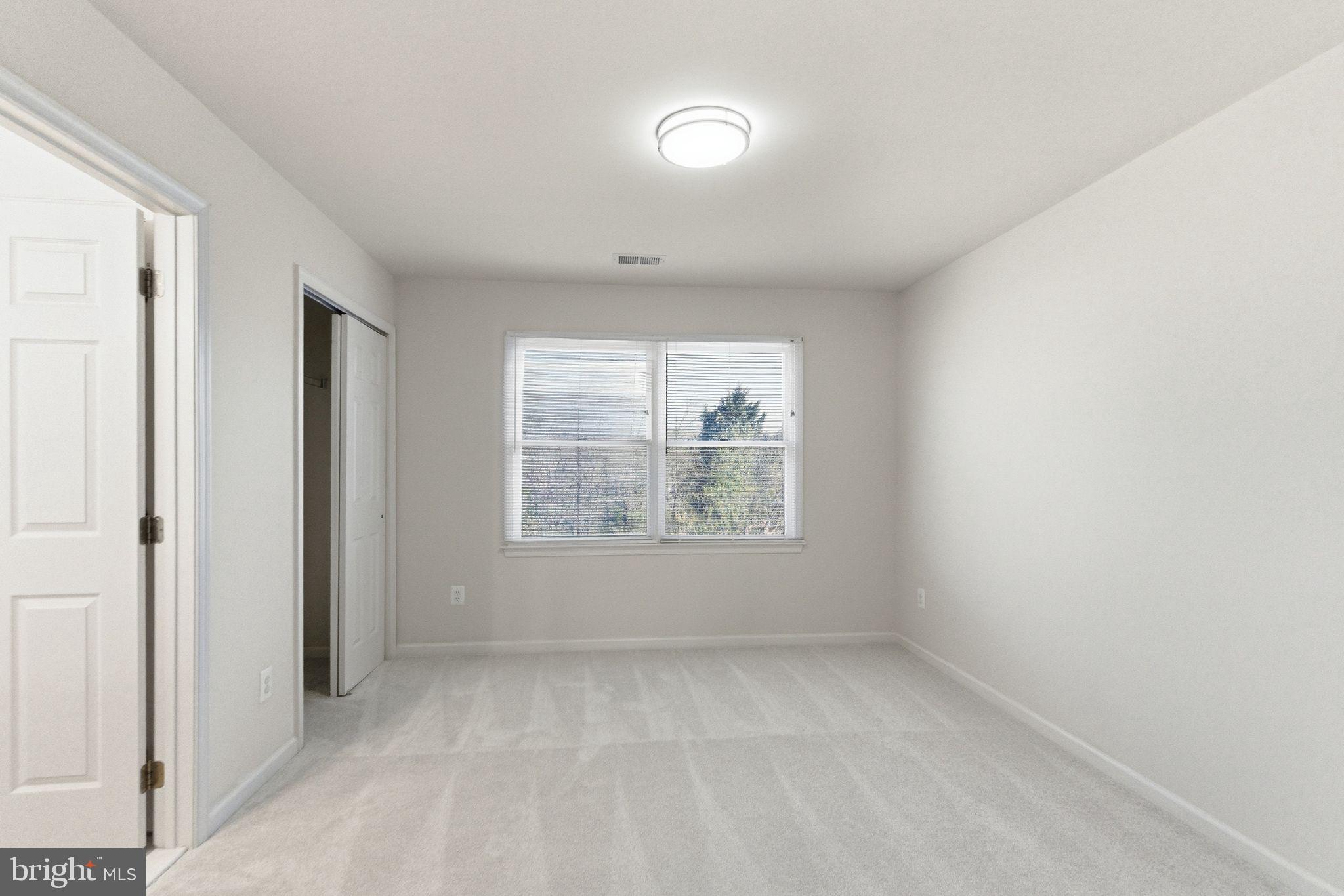 FARMWELL HUNT - Residential