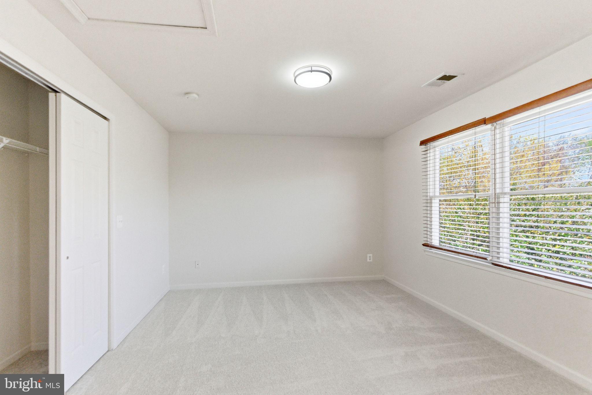 FARMWELL HUNT - Residential