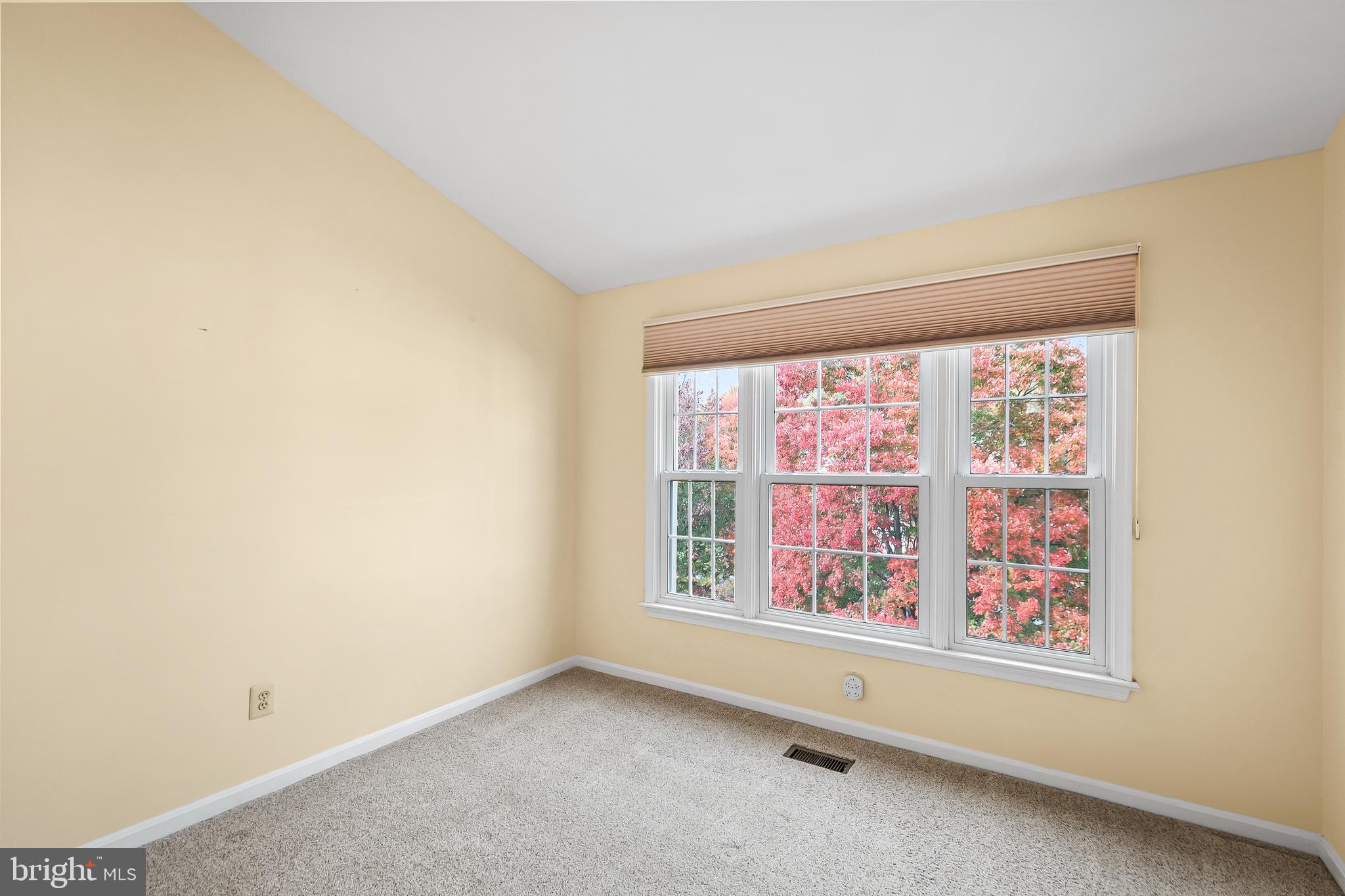 DAVENTRY PARK - Residential