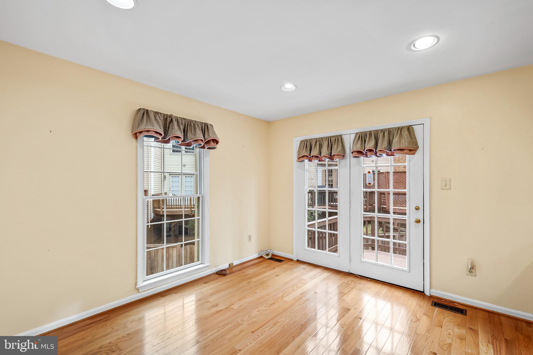 DAVENTRY PARK - Residential