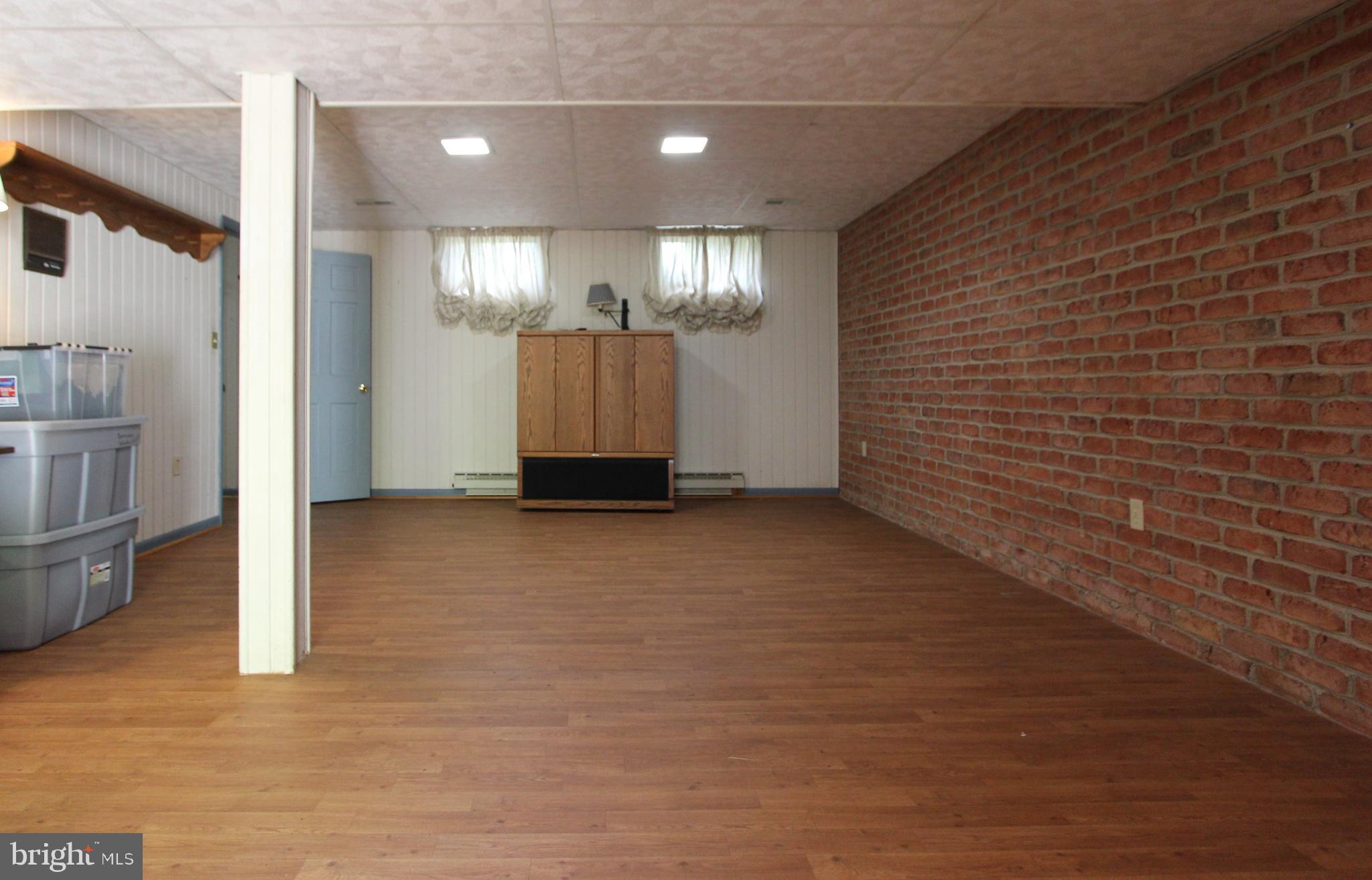 CLOVERDALE - Residential