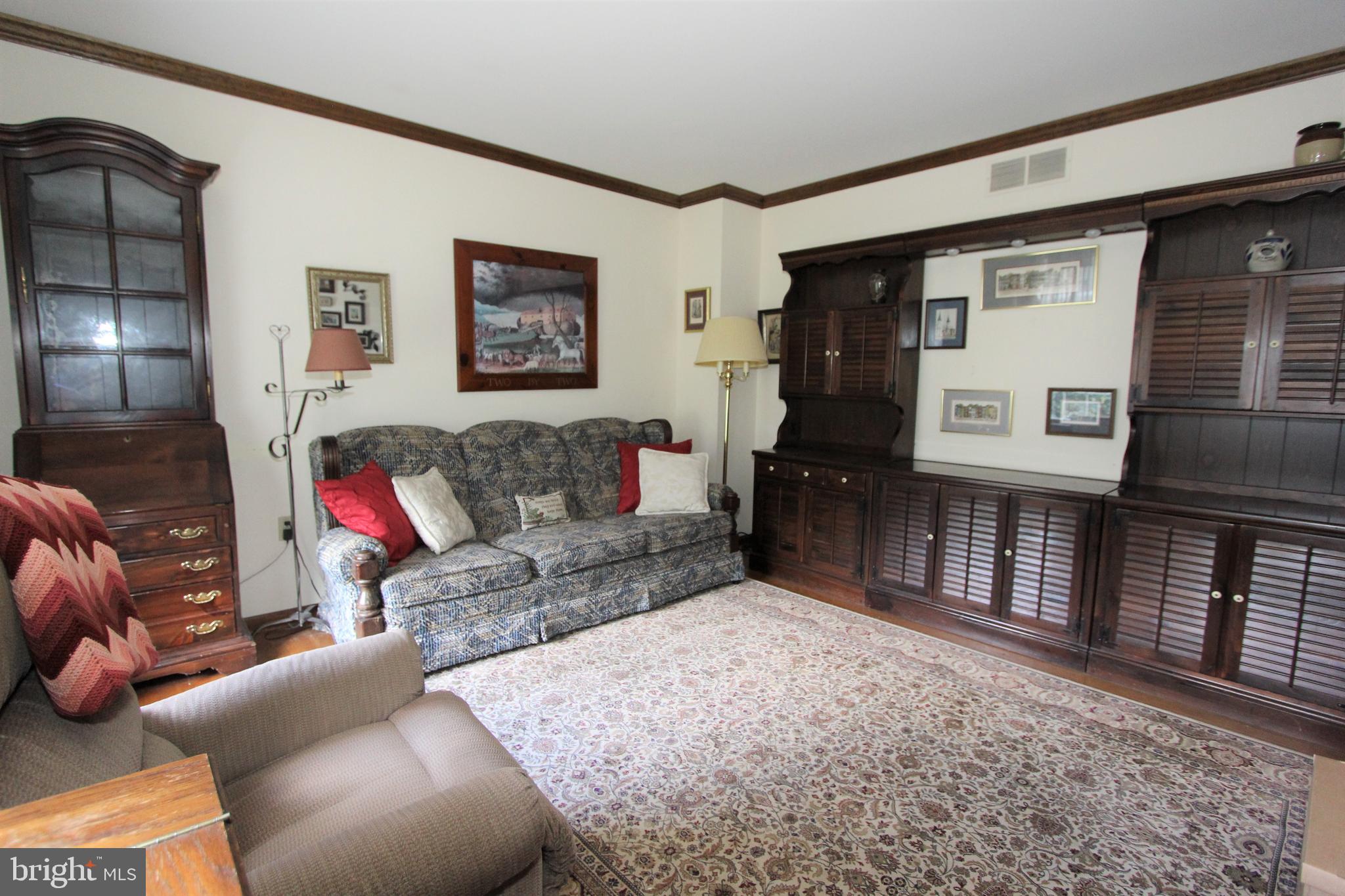 CLOVERDALE - Residential