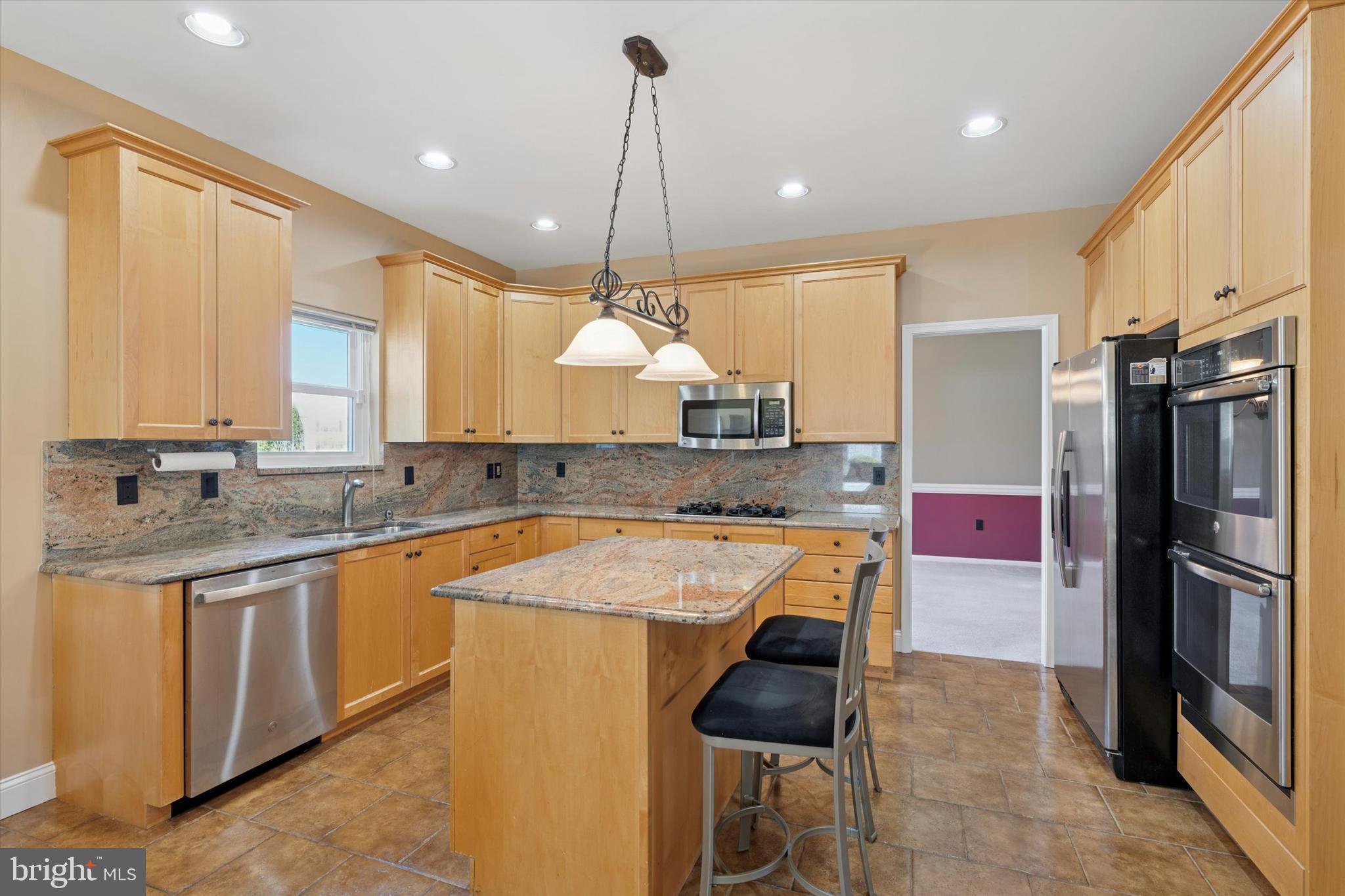 AUTUMN RIDGE - Residential