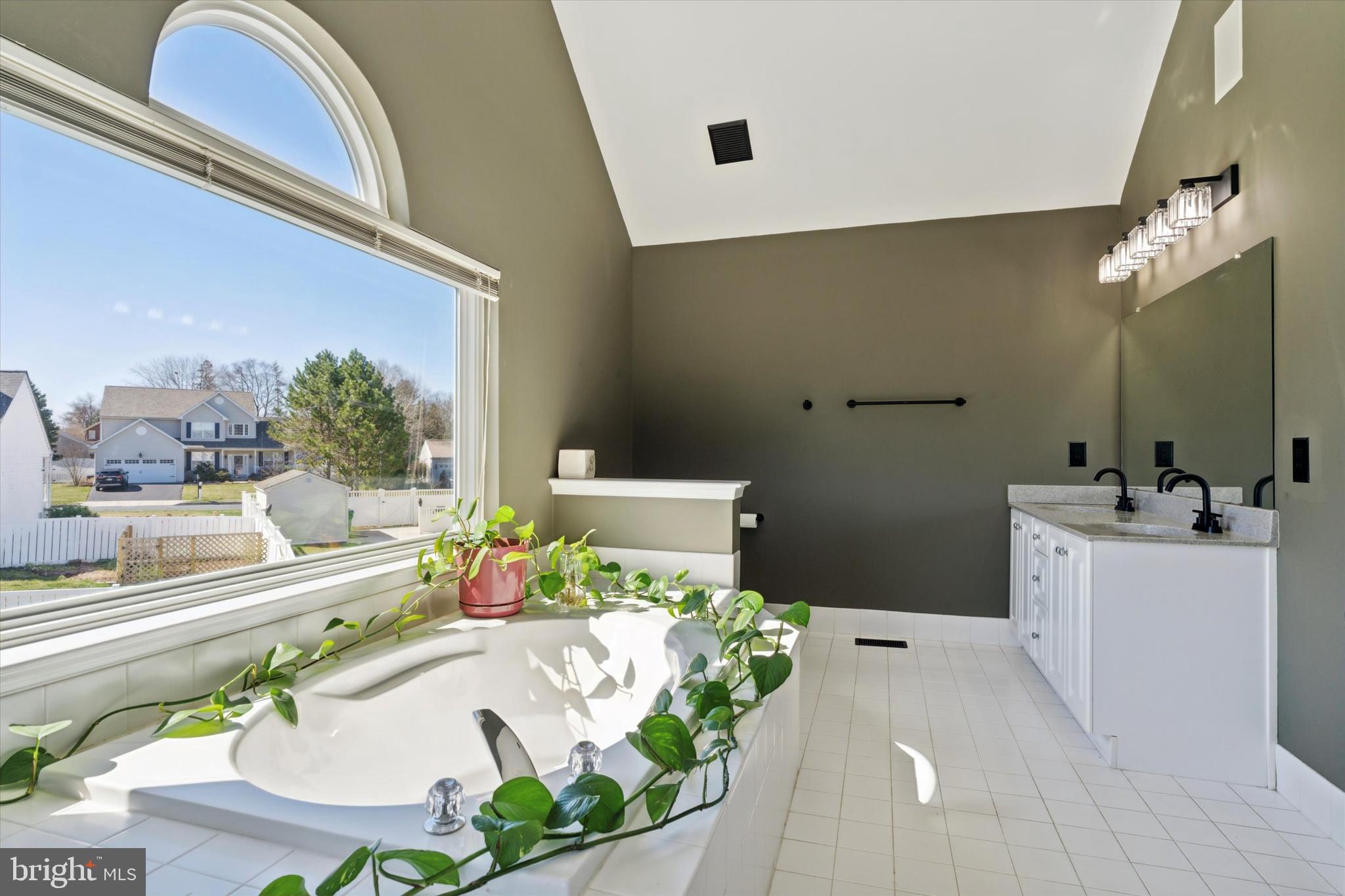 AUTUMN RIDGE - Residential