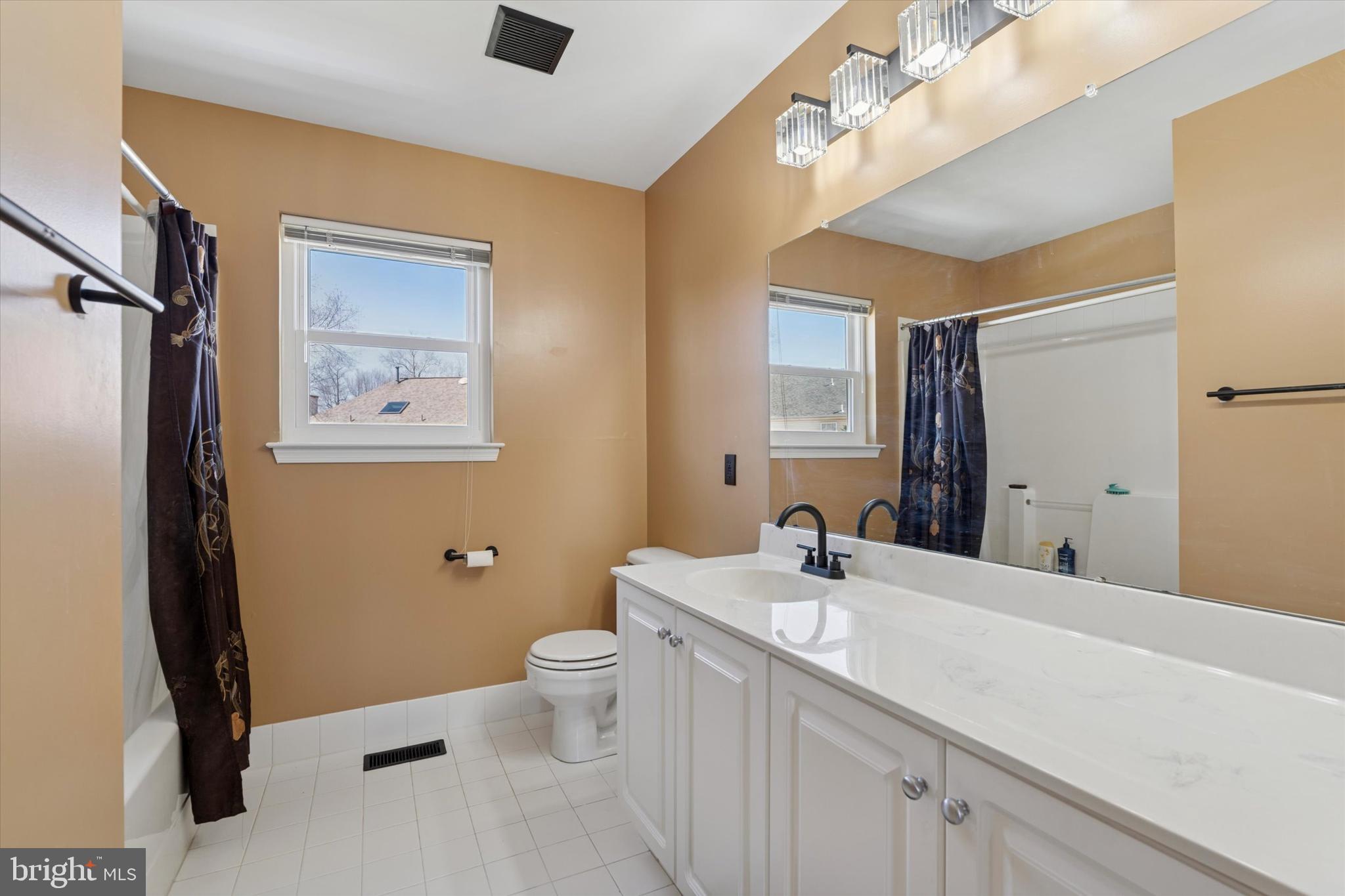 AUTUMN RIDGE - Residential