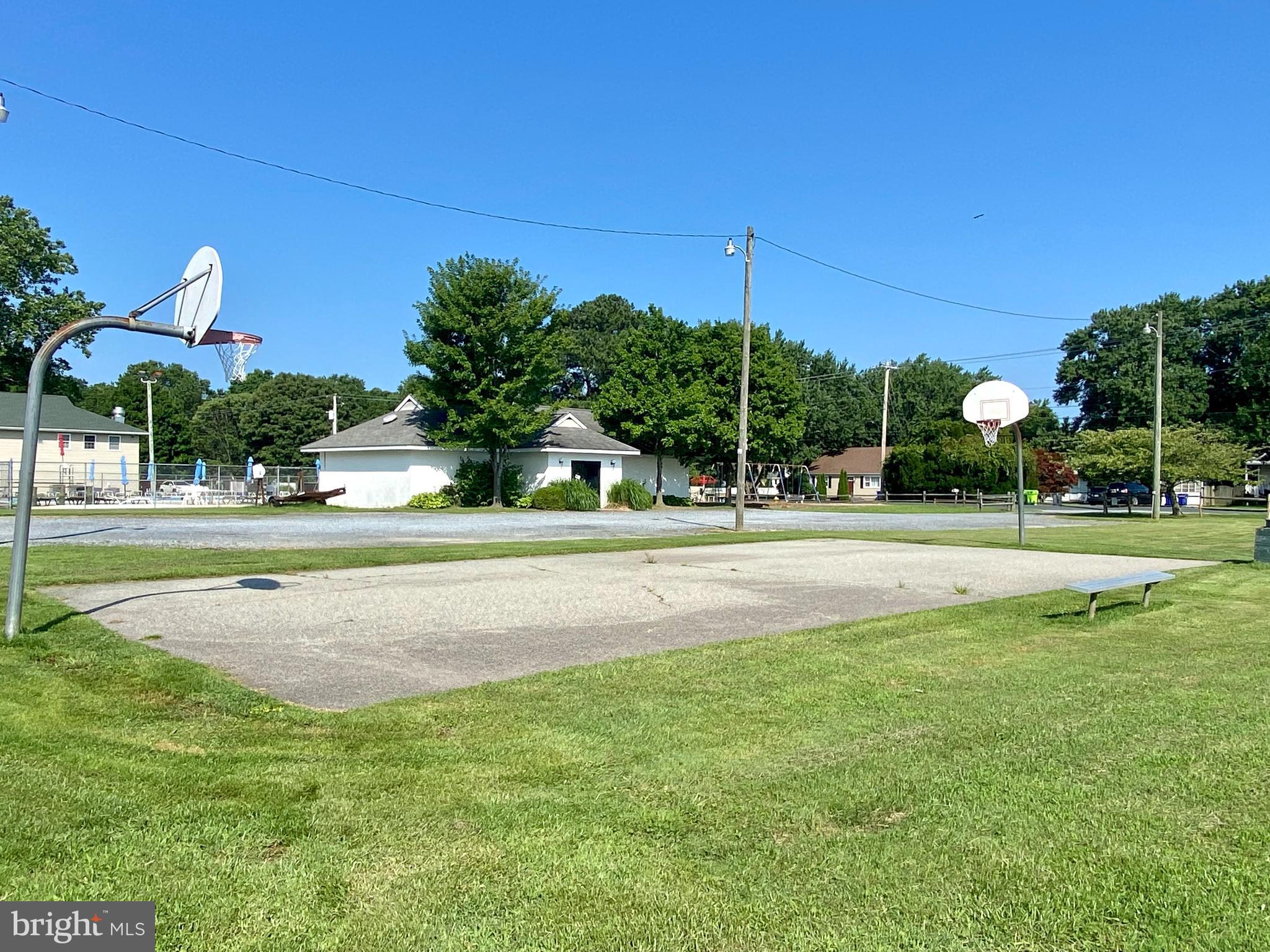 CLOVERFIELDS - Residential