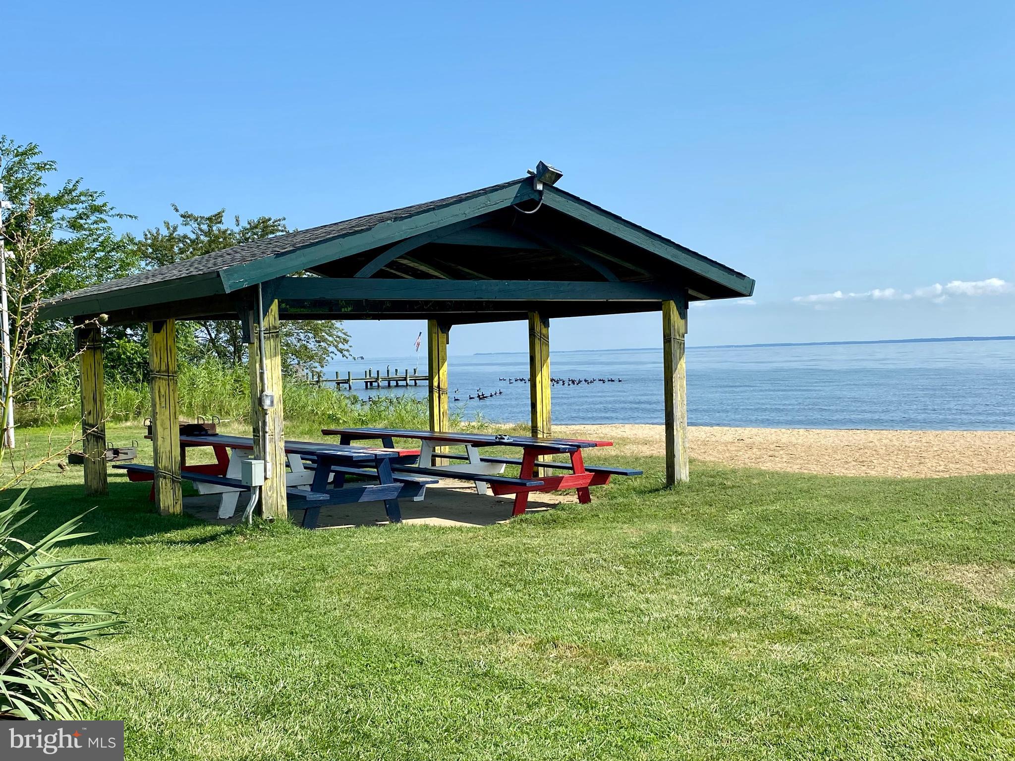 CLOVERFIELDS - Residential