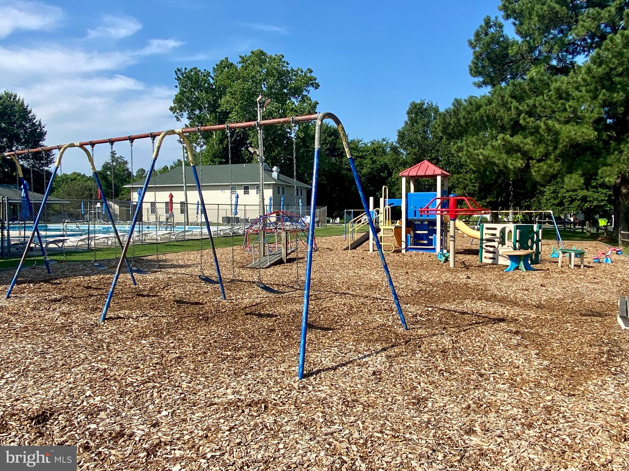 CLOVERFIELDS - Residential