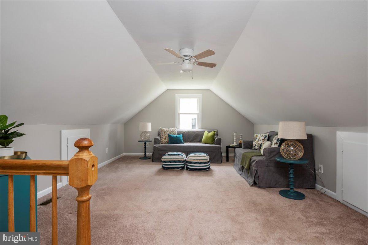 CLOVERFIELDS - Residential