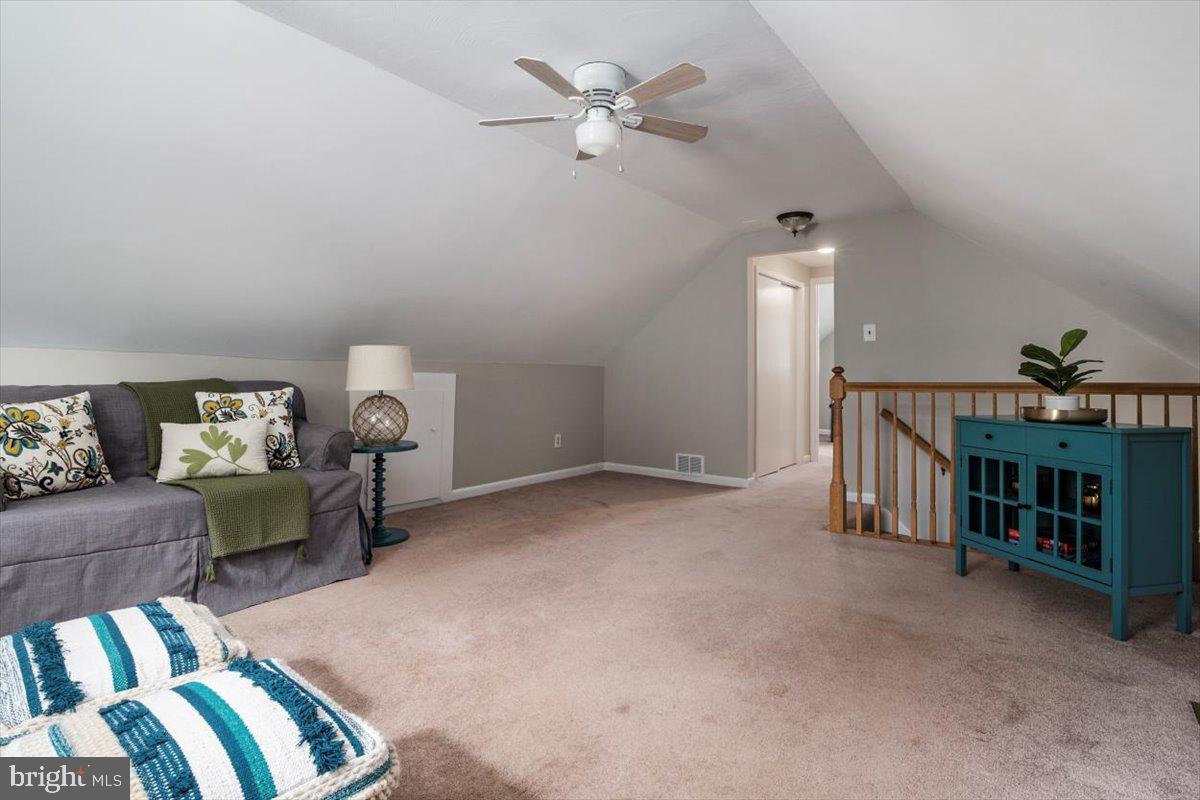 CLOVERFIELDS - Residential