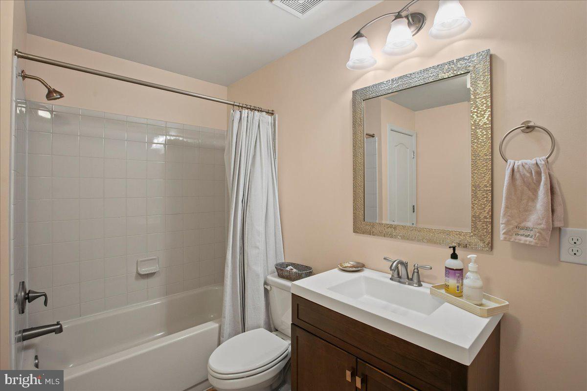 TURNING LEAF ESTATES - Residential