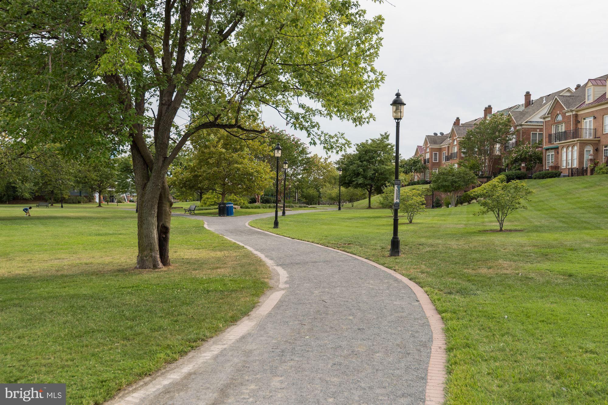 DEL RAY - Residential