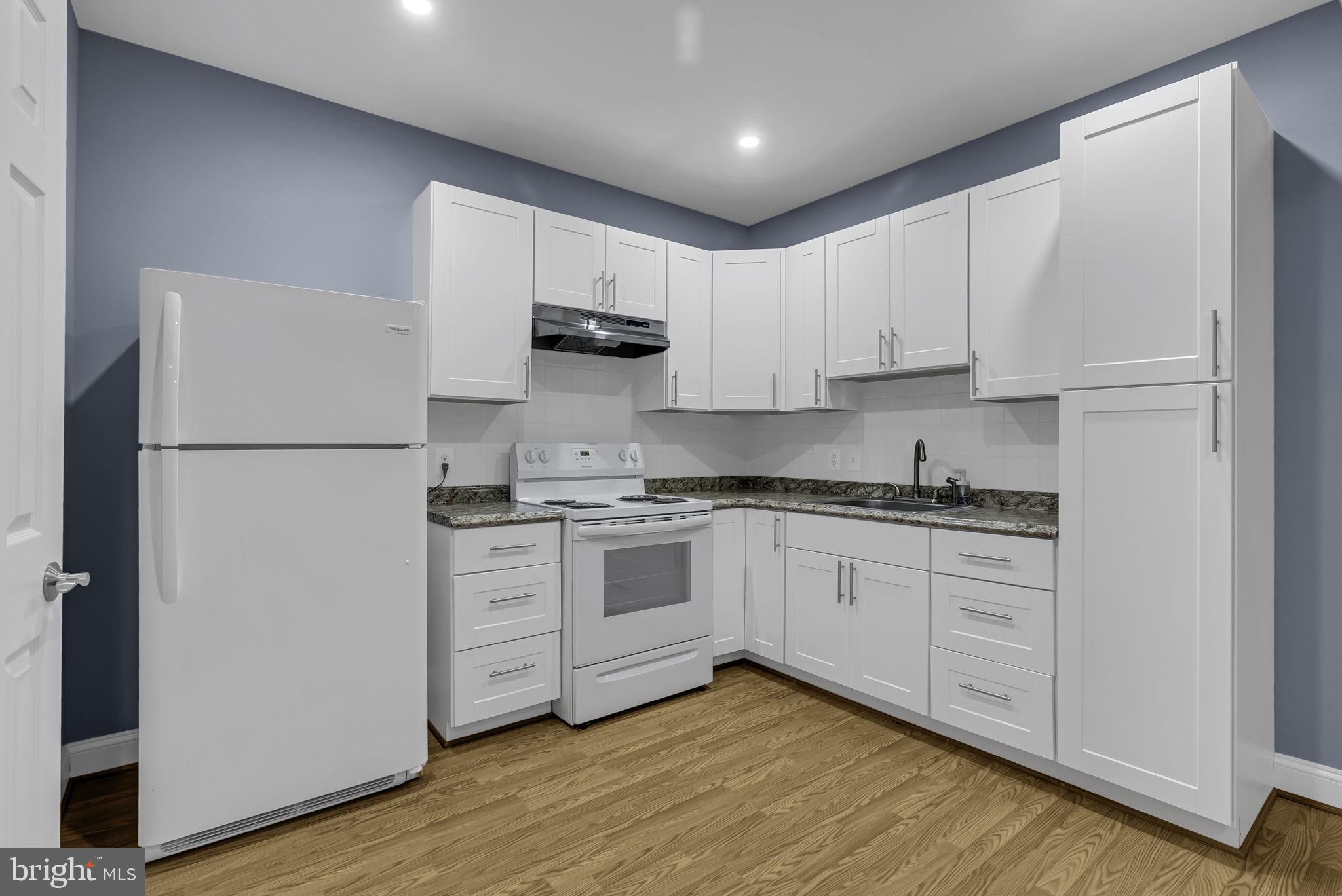 SPRINGS AT LENAH - Residential Lease