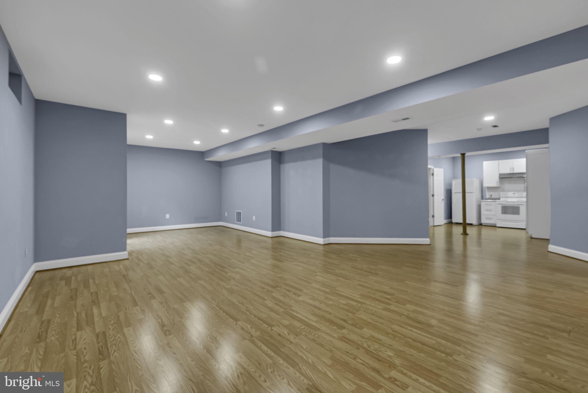 SPRINGS AT LENAH - Residential Lease