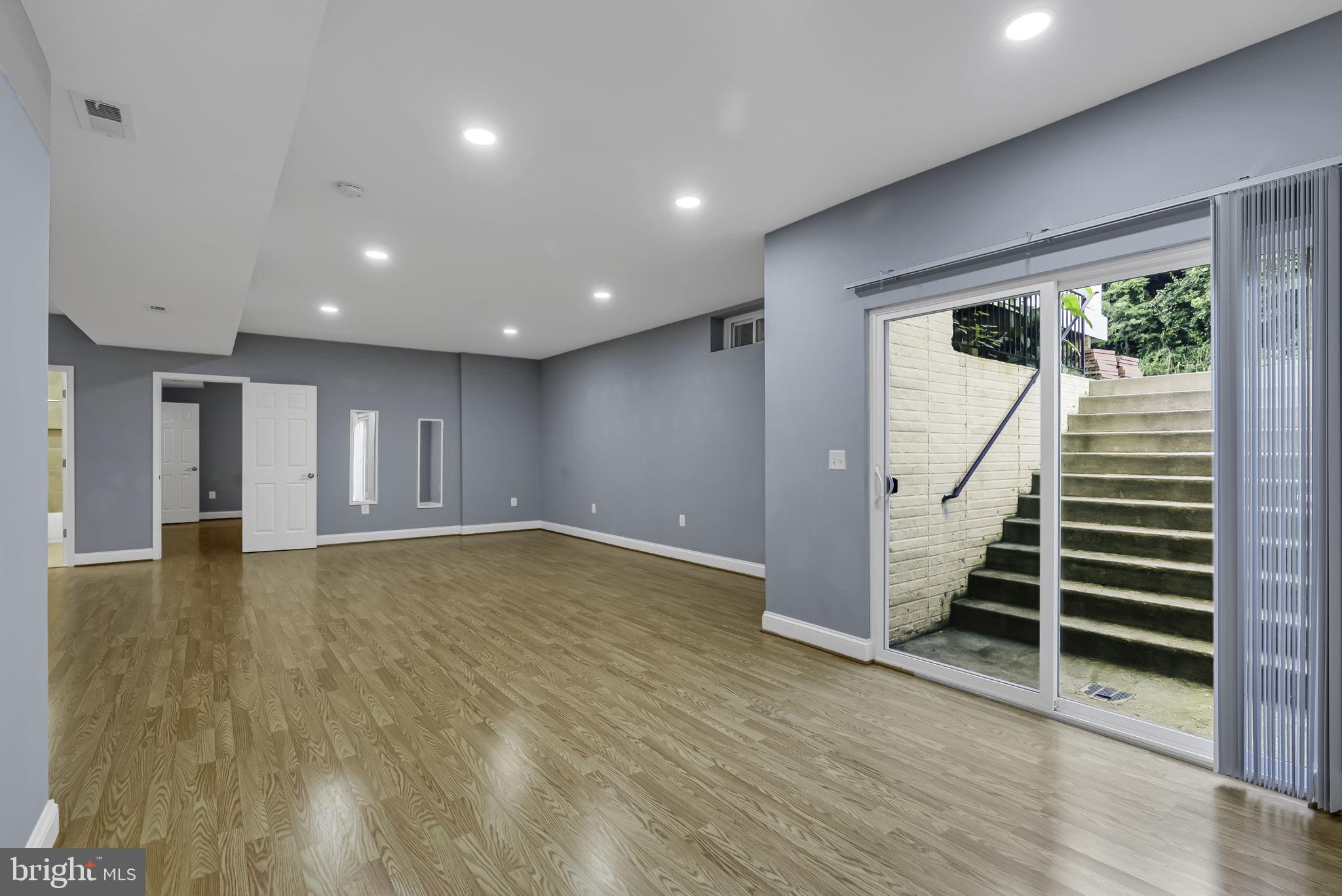 SPRINGS AT LENAH - Residential Lease