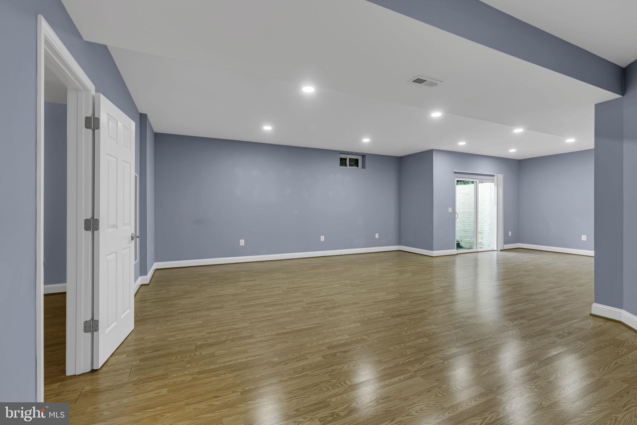 SPRINGS AT LENAH - Residential Lease