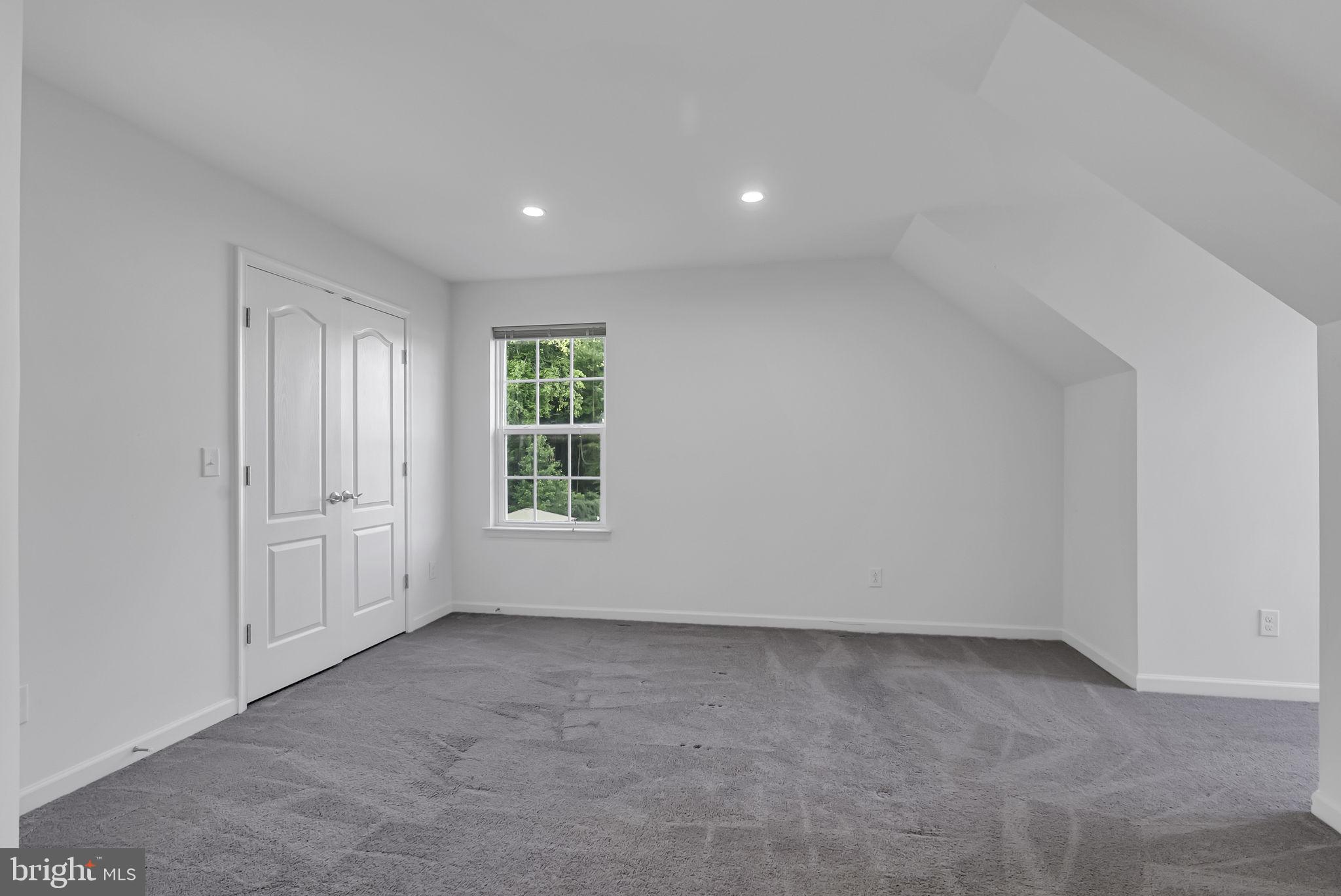 SPRINGS AT LENAH - Residential Lease