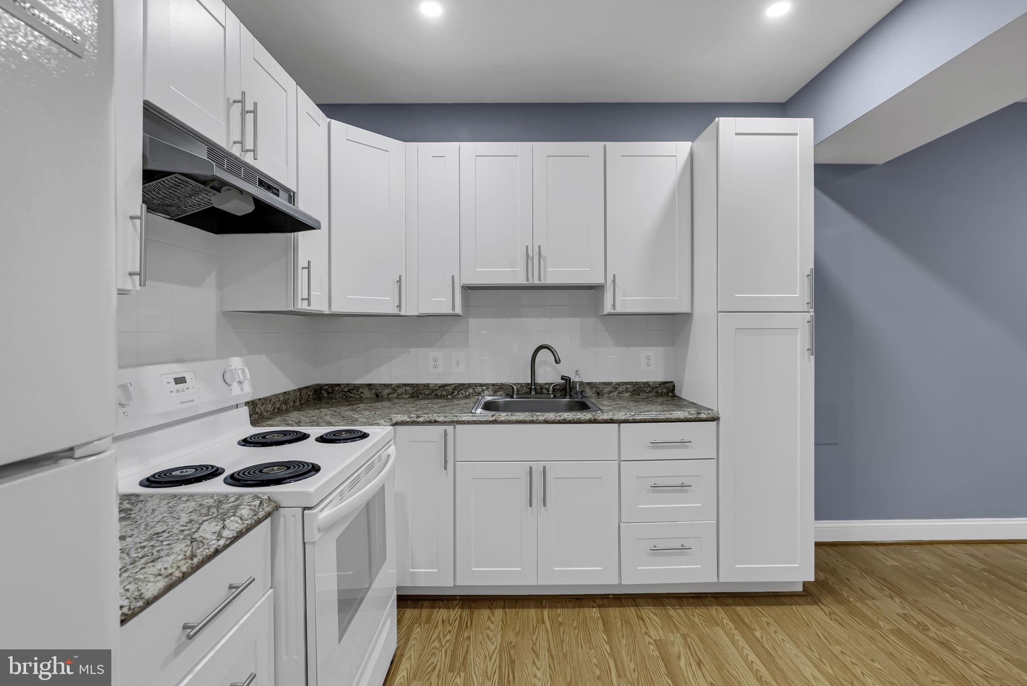 SPRINGS AT LENAH - Residential Lease