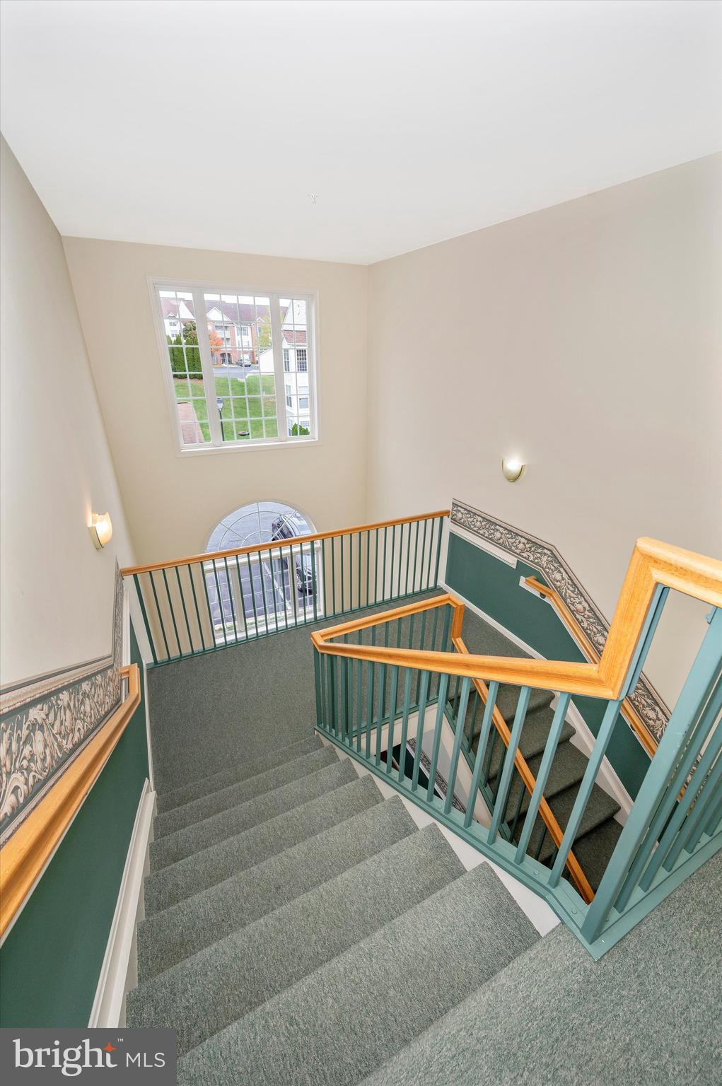 RIDGEVIEW II - Residential