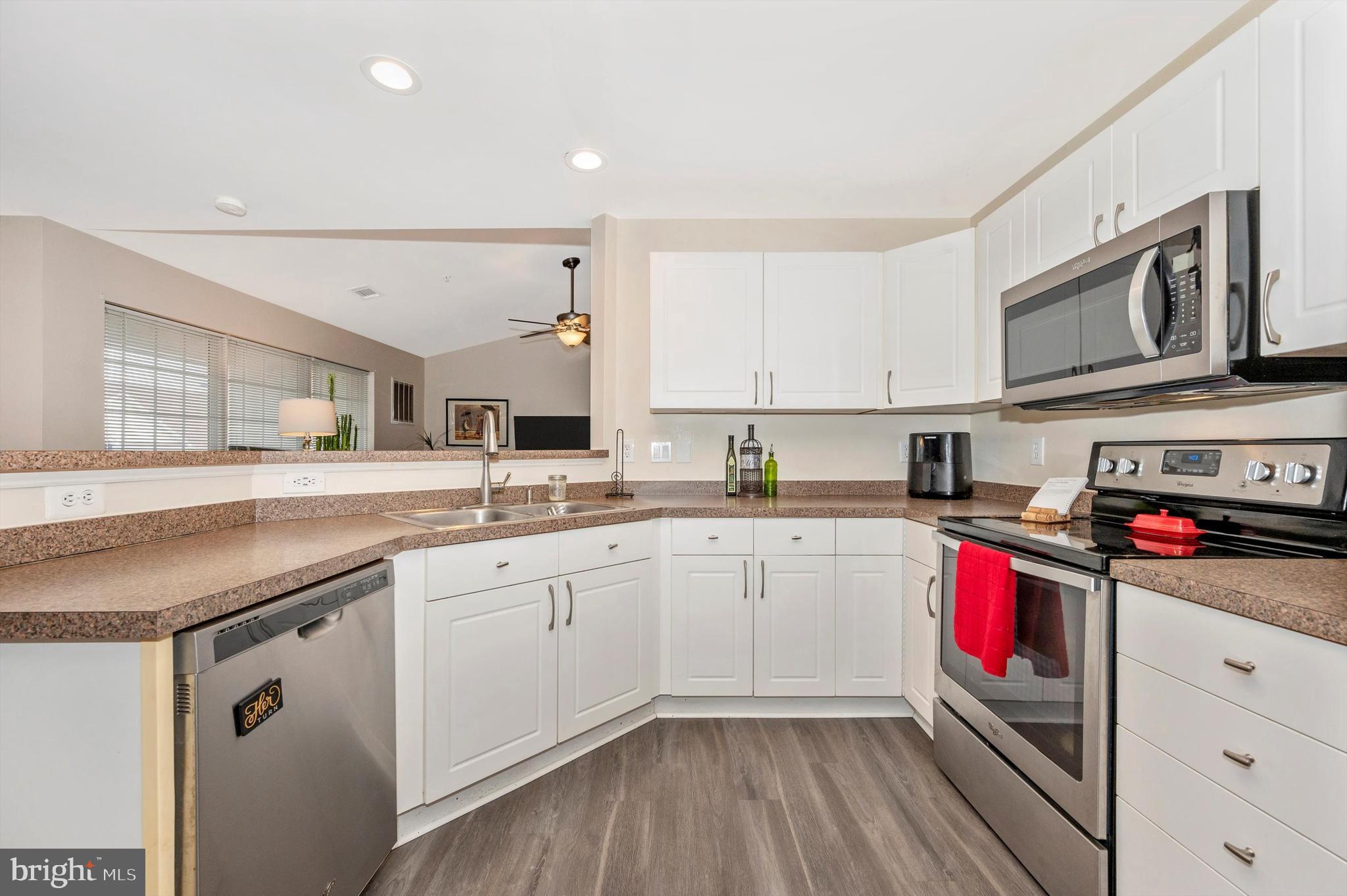 RIDGEVIEW II - Residential