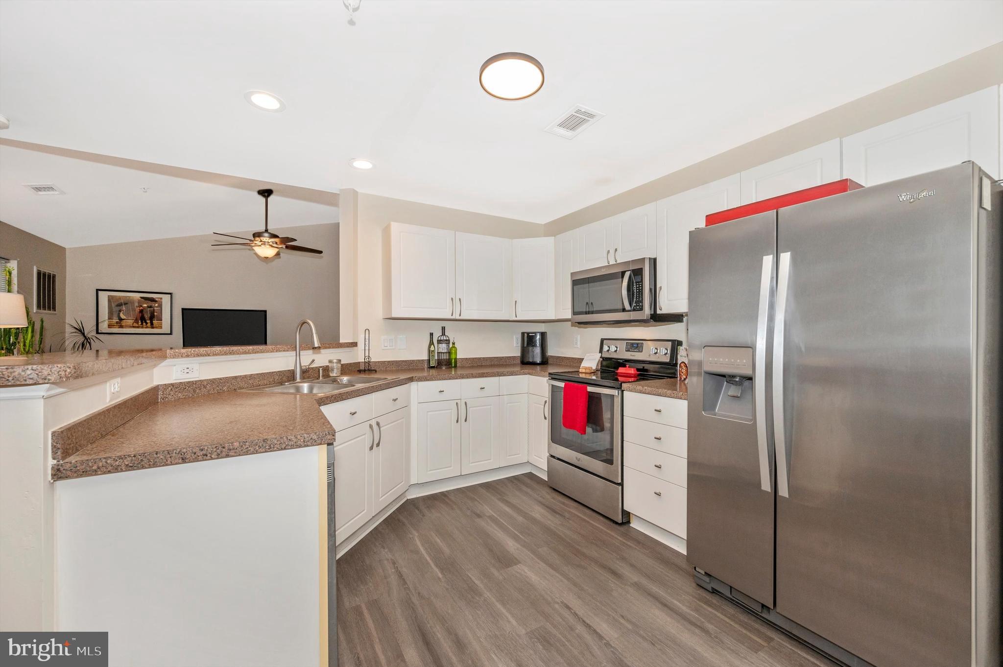 RIDGEVIEW II - Residential