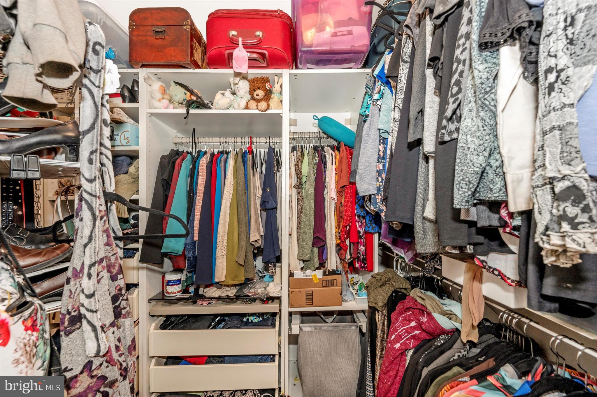 RIDGEVIEW II - Residential