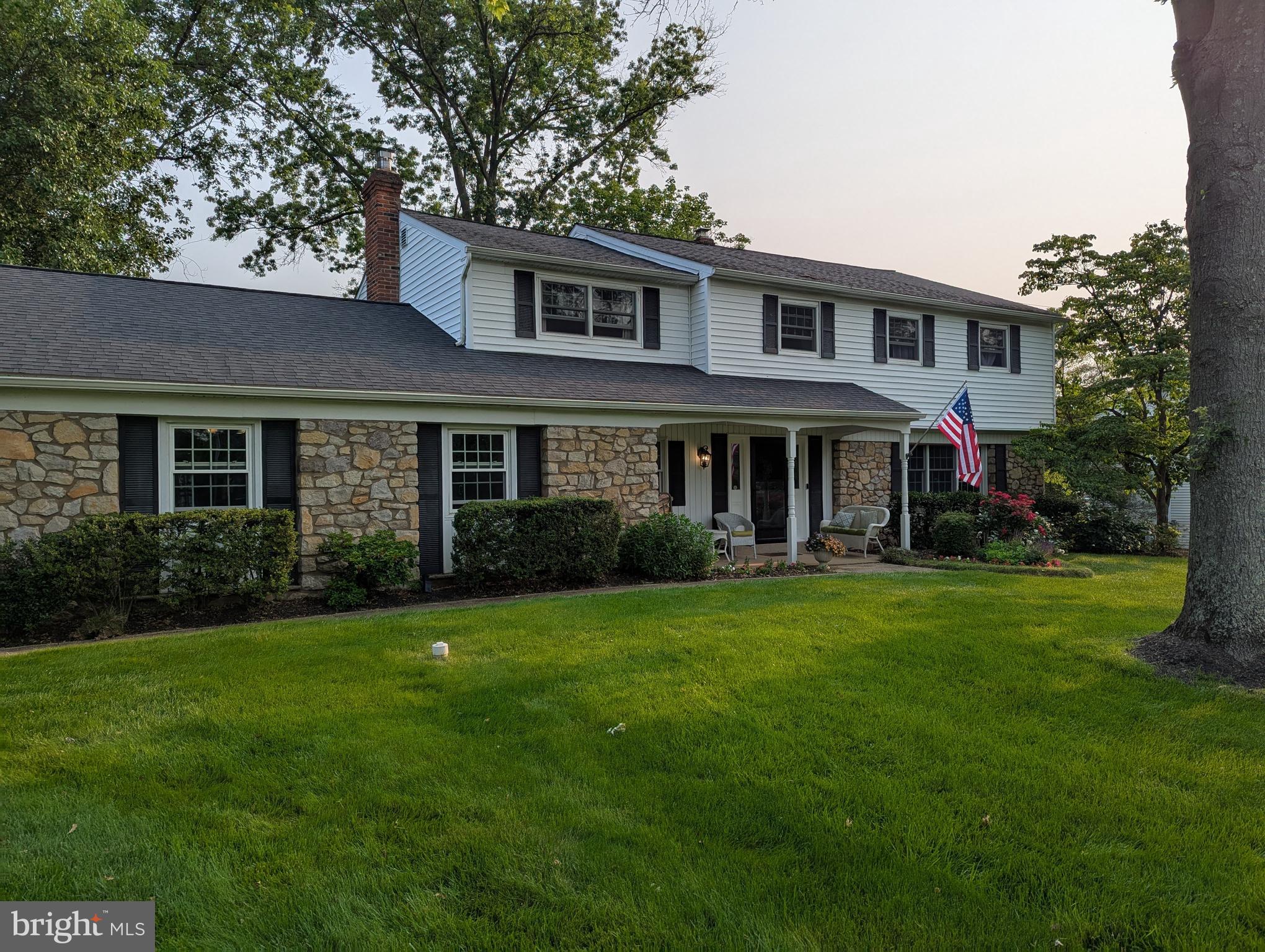 922 EDGEWOOD ROAD