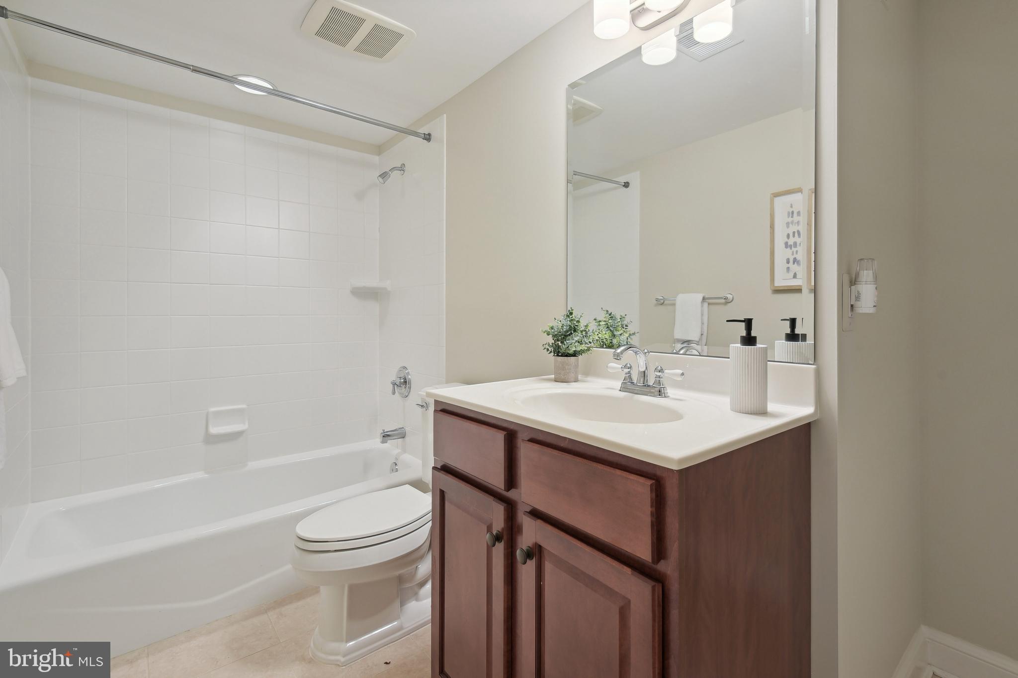 WESTWOOD - Residential