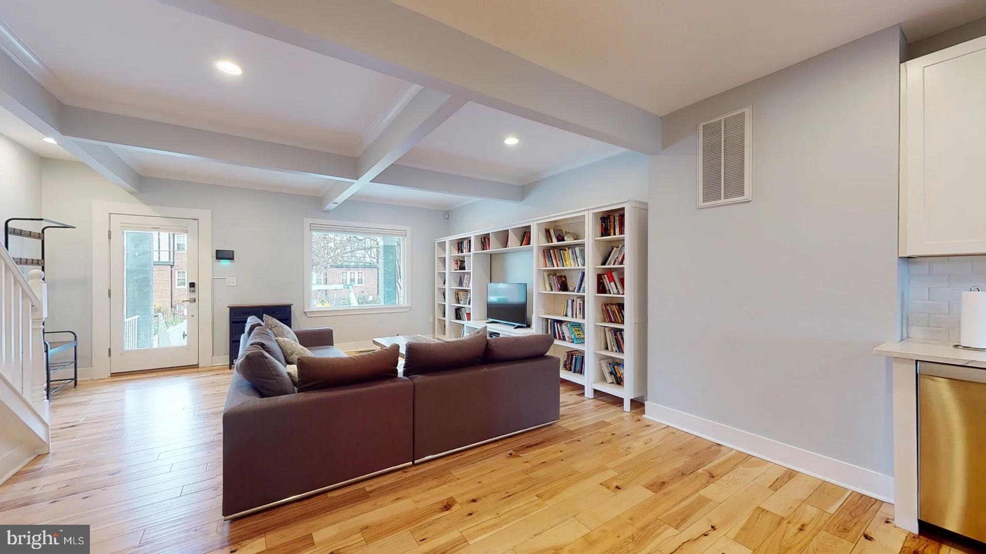 4914 3RD STREET NW