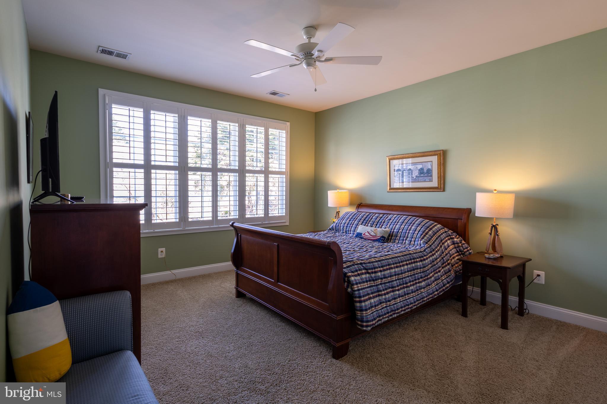 HOMEWOOD - Residential