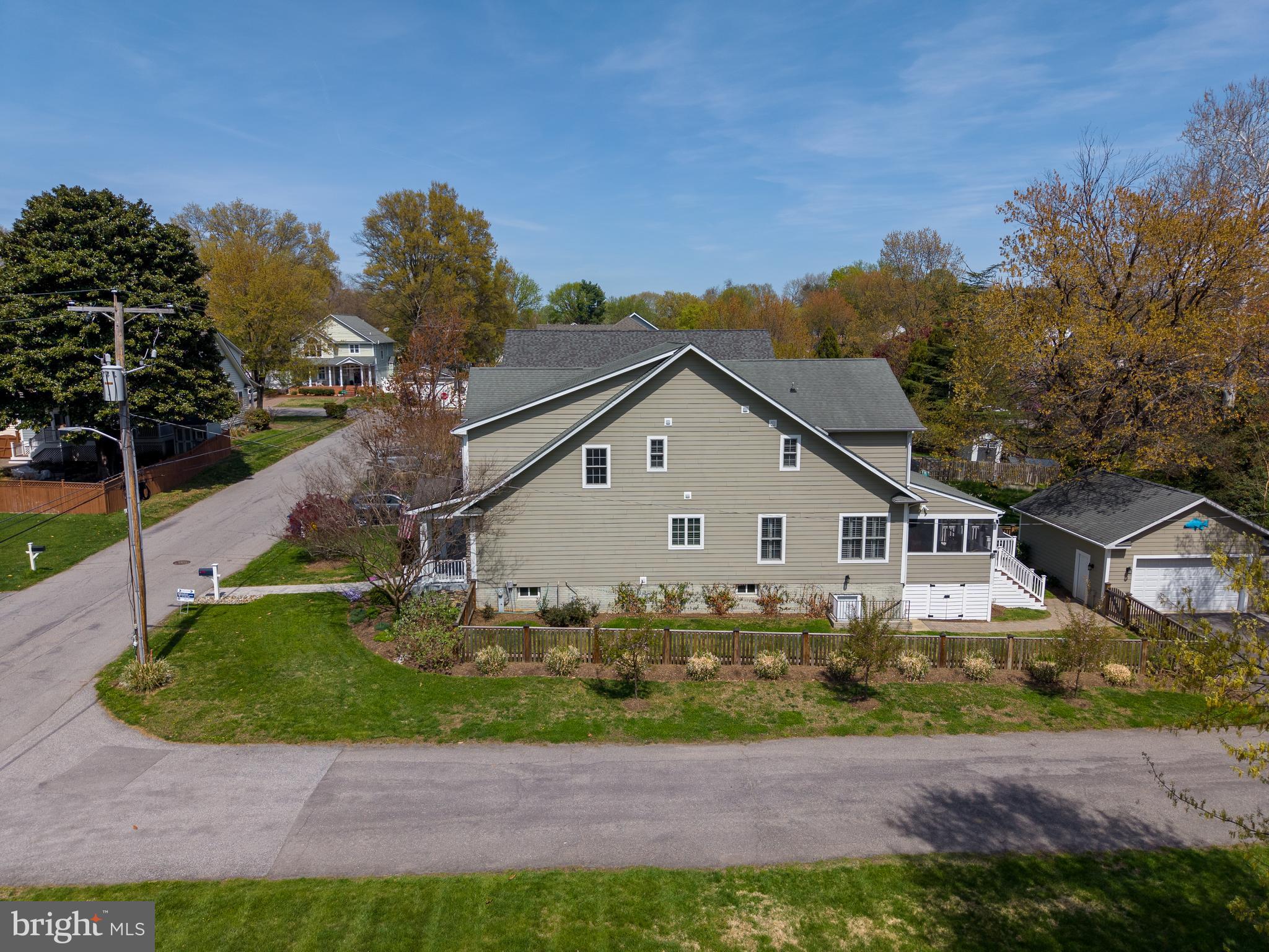 HOMEWOOD - Residential