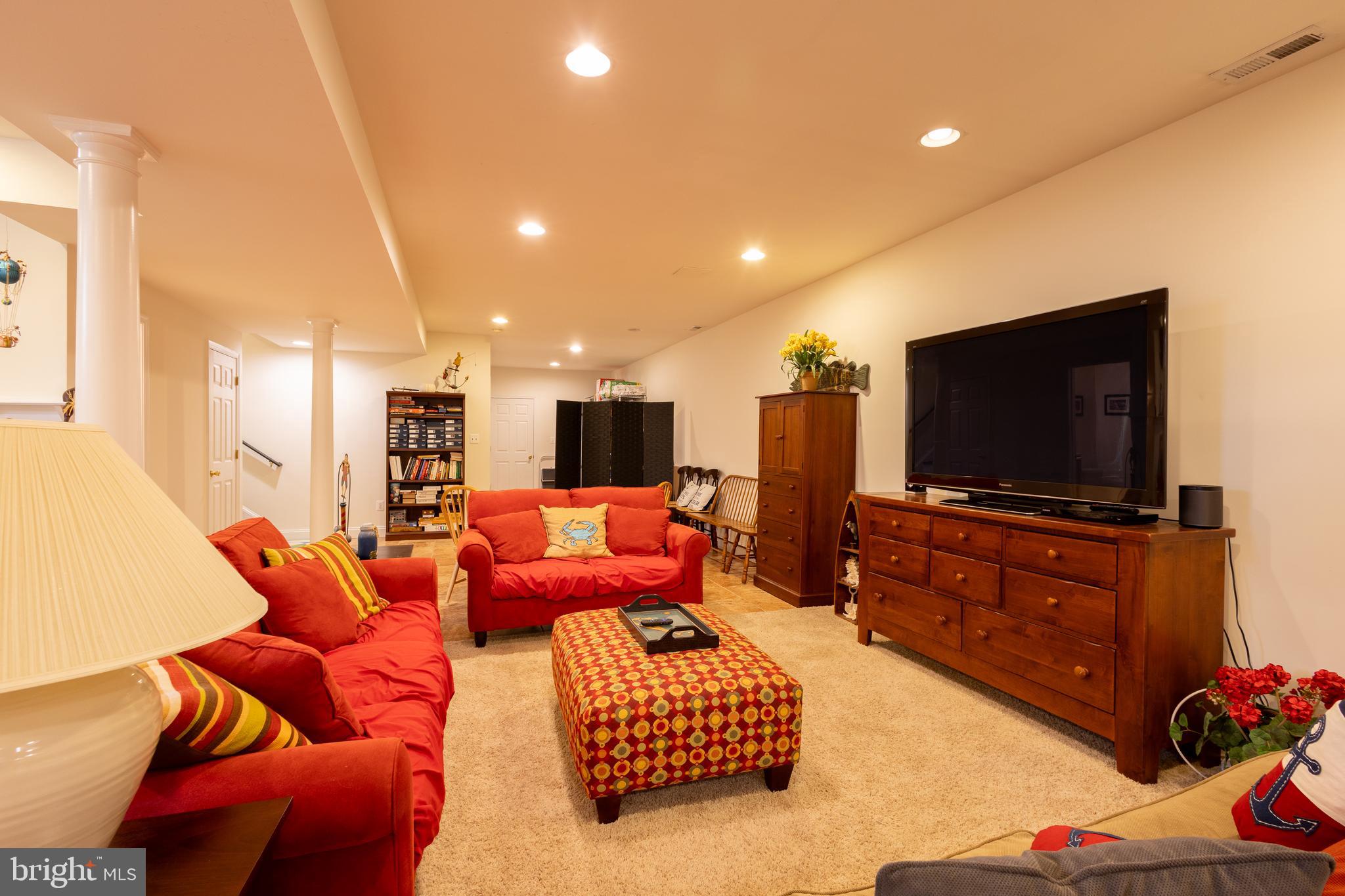 HOMEWOOD - Residential