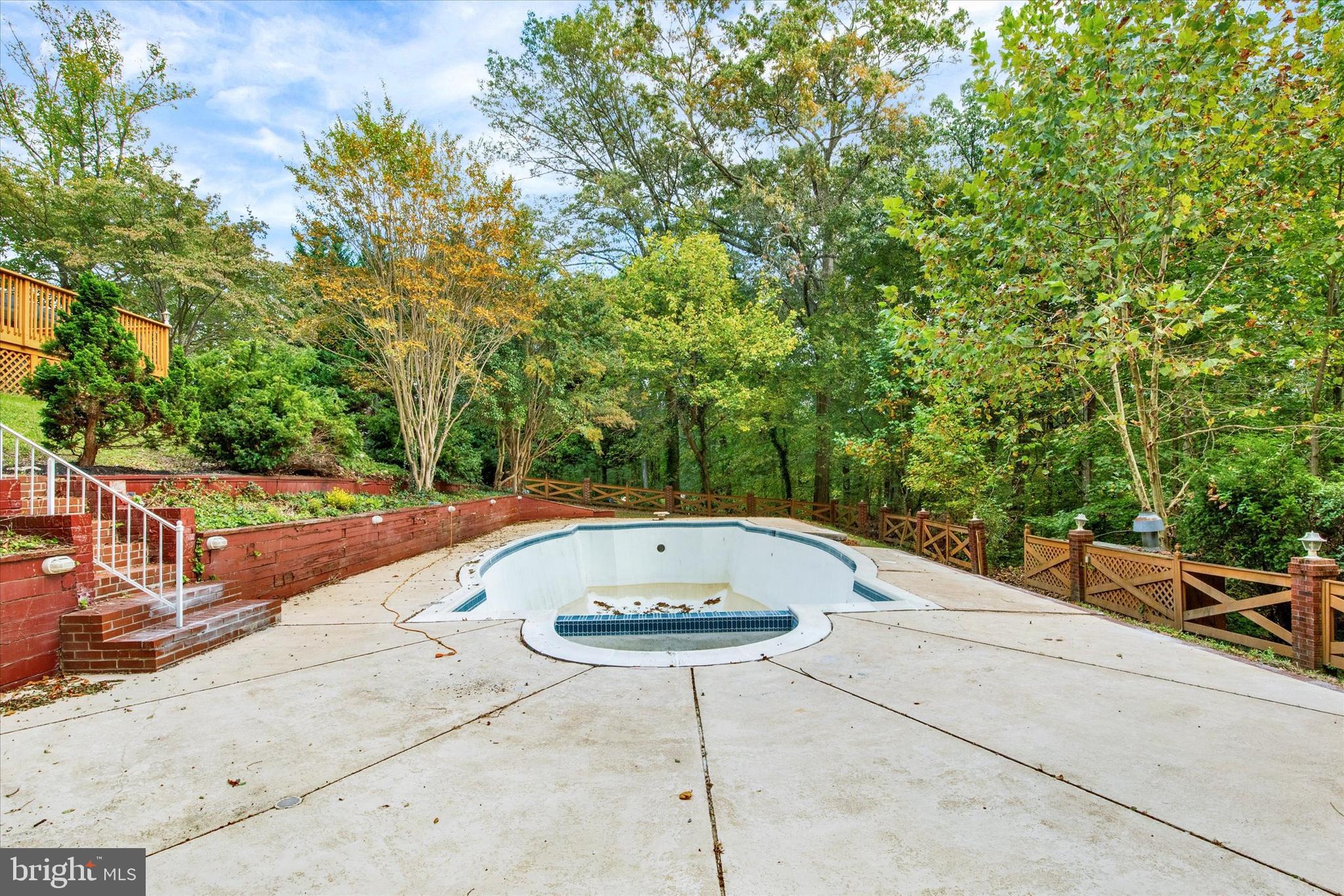 FORGE HEIGHTS - Residential