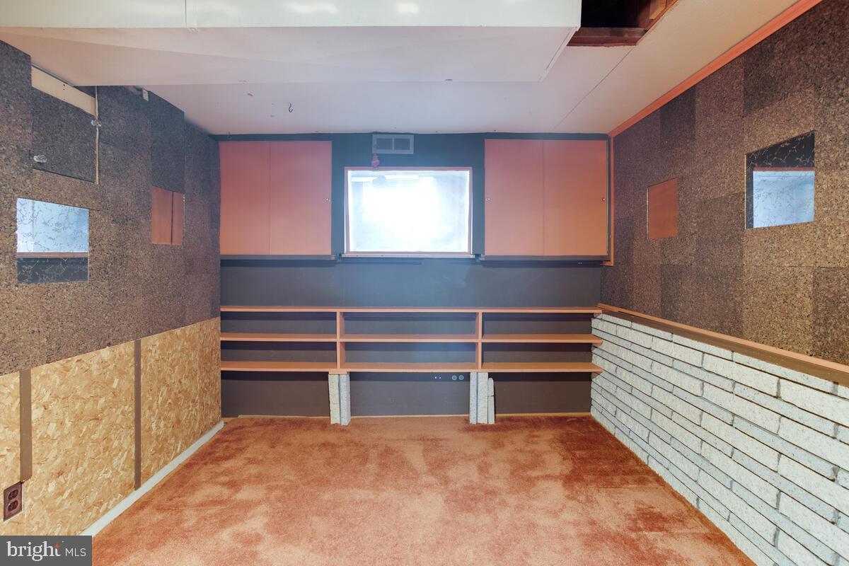 PERRING LOCH - Residential