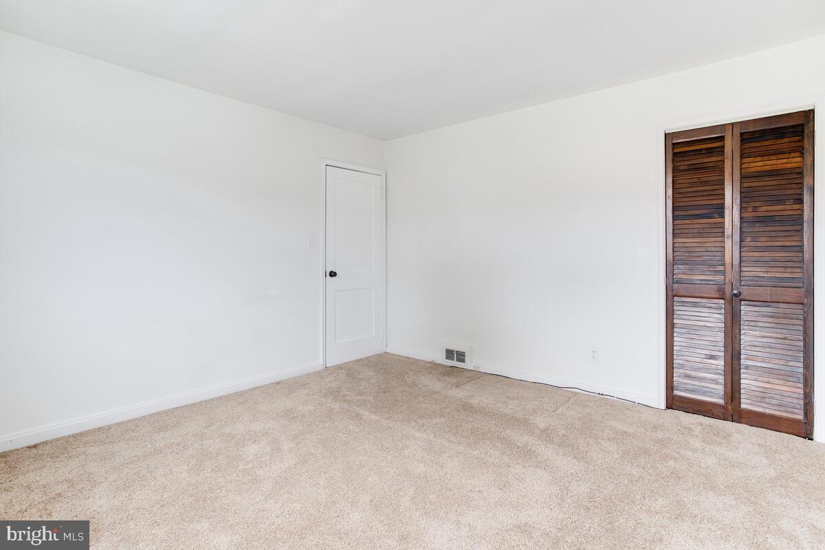 PERRING LOCH - Residential