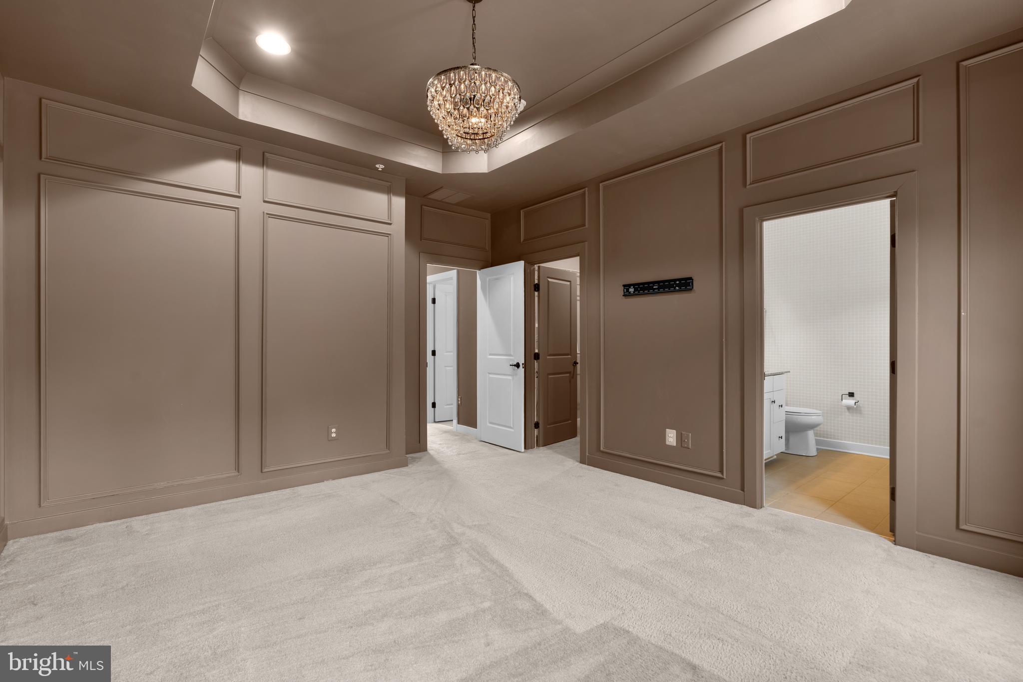 PONDVIEW - Residential Lease