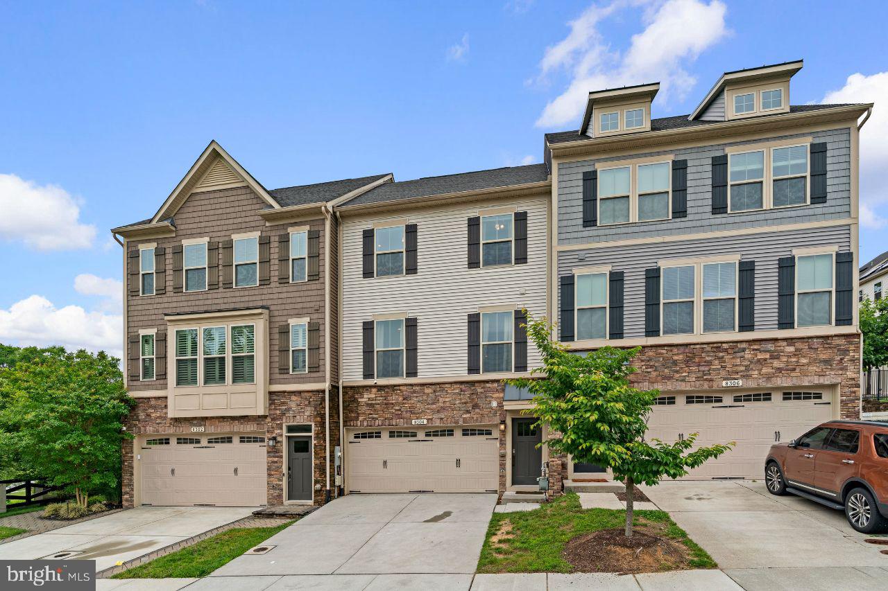 PONDVIEW - Residential Lease