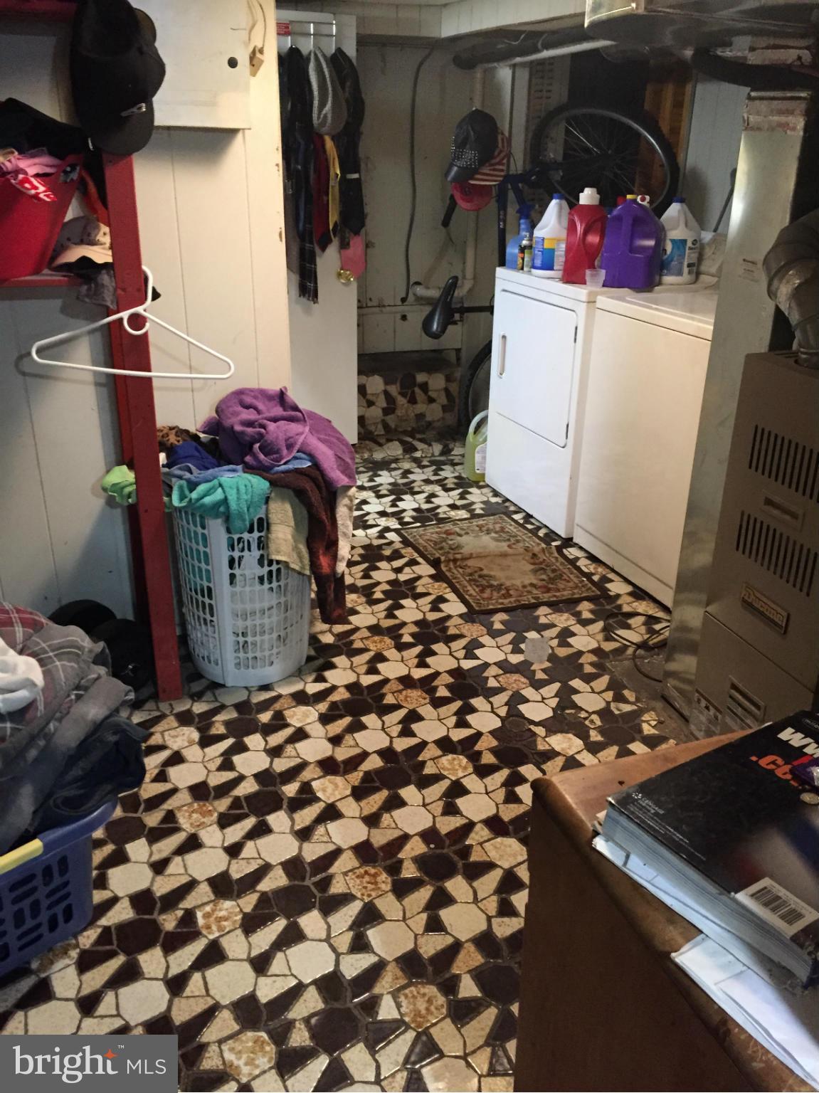 HIGHLANDTOWN - Residential