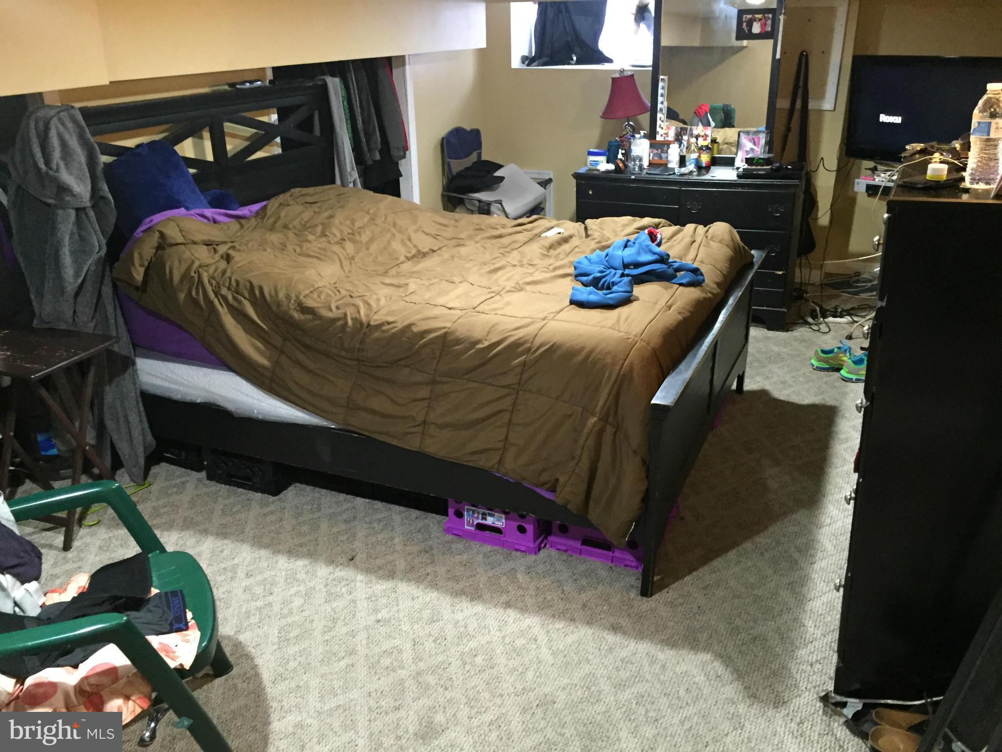 HIGHLANDTOWN - Residential