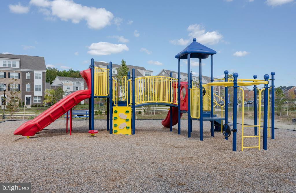 STONEHAVEN - Residential