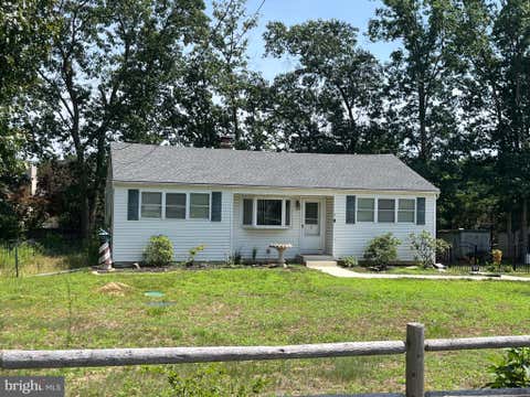 Homes For Sale - 7 Lippincott Avenue<br/> Camden County, VOORHEES, NJ 08043