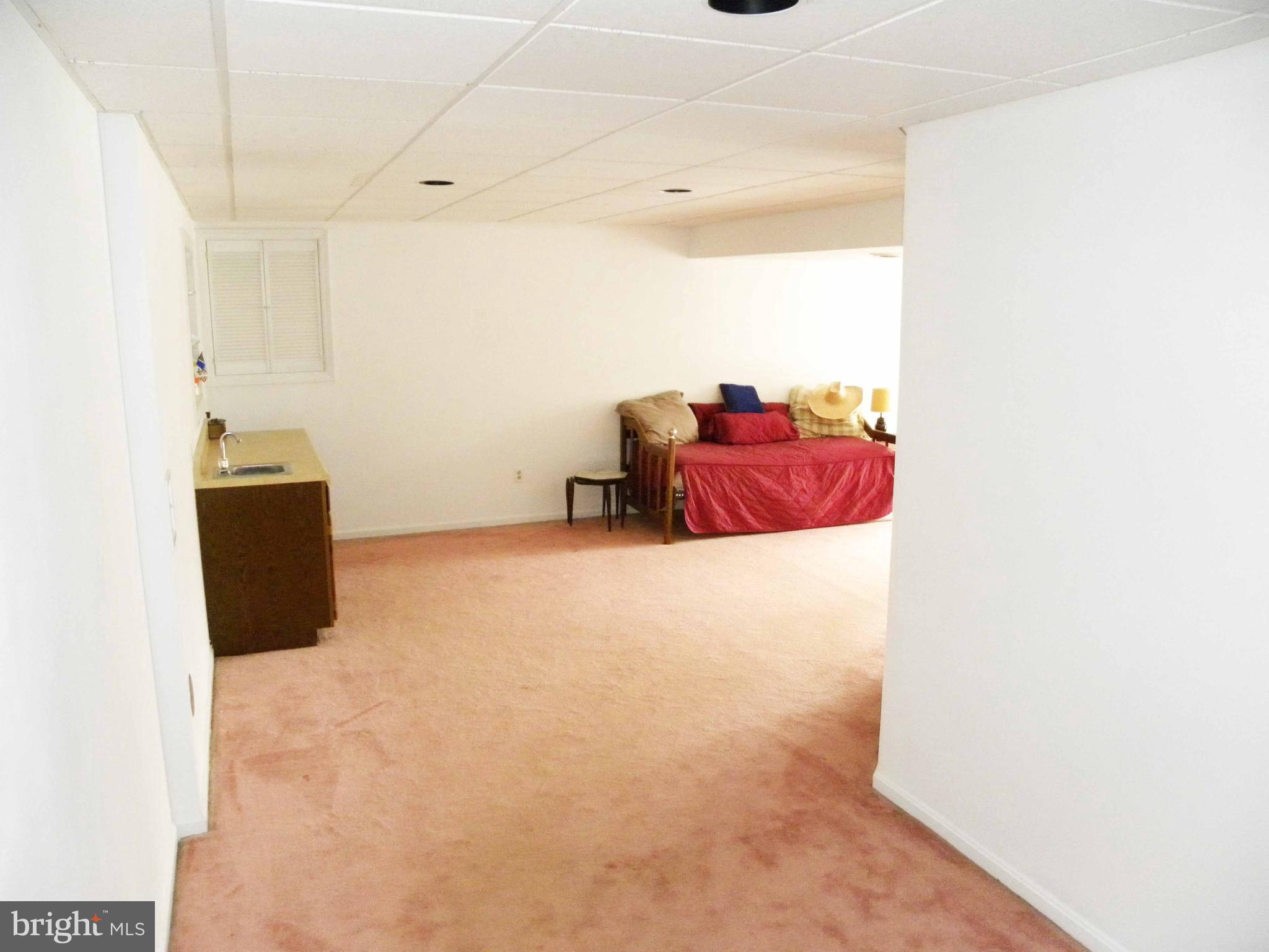 HUNT RIDGE - Residential