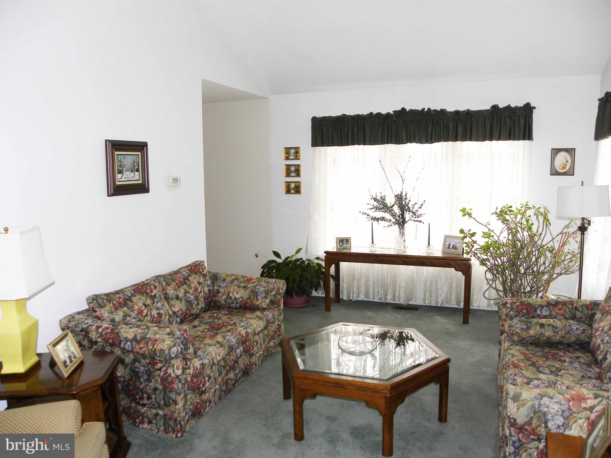 HUNT RIDGE - Residential