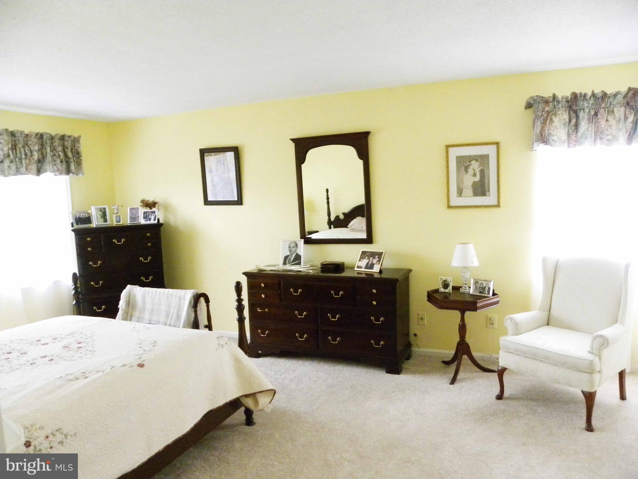 HUNT RIDGE - Residential