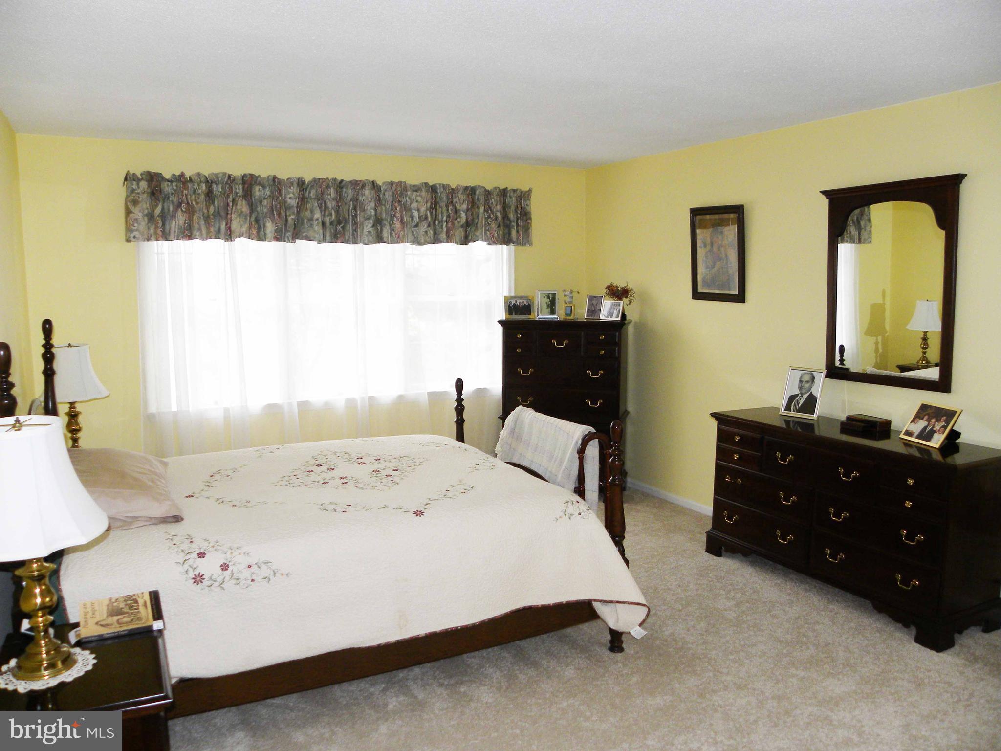 HUNT RIDGE - Residential