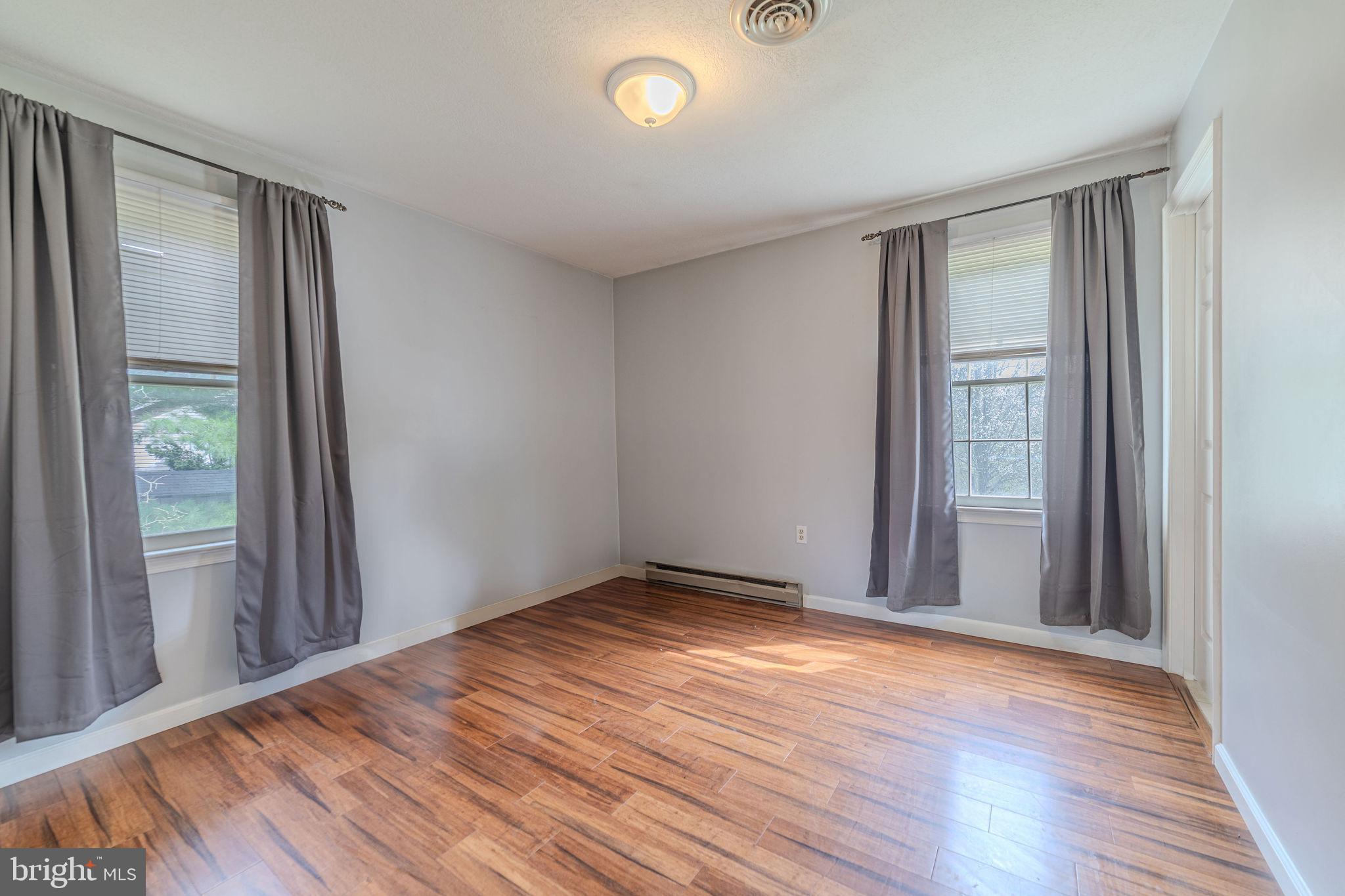 PATRICK HENRY ESTATES - Residential