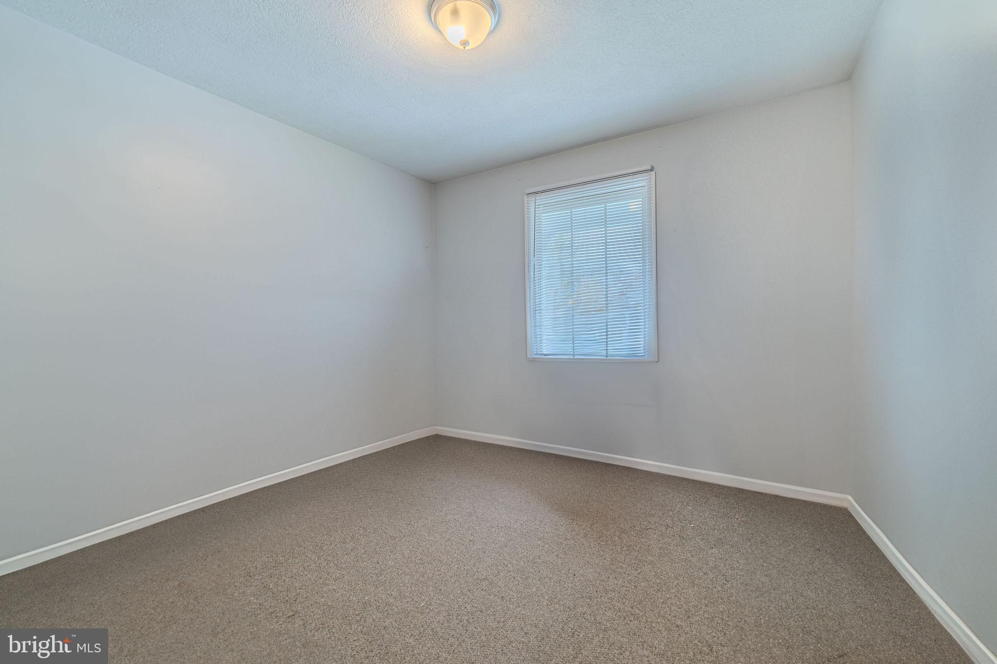 PATRICK HENRY ESTATES - Residential