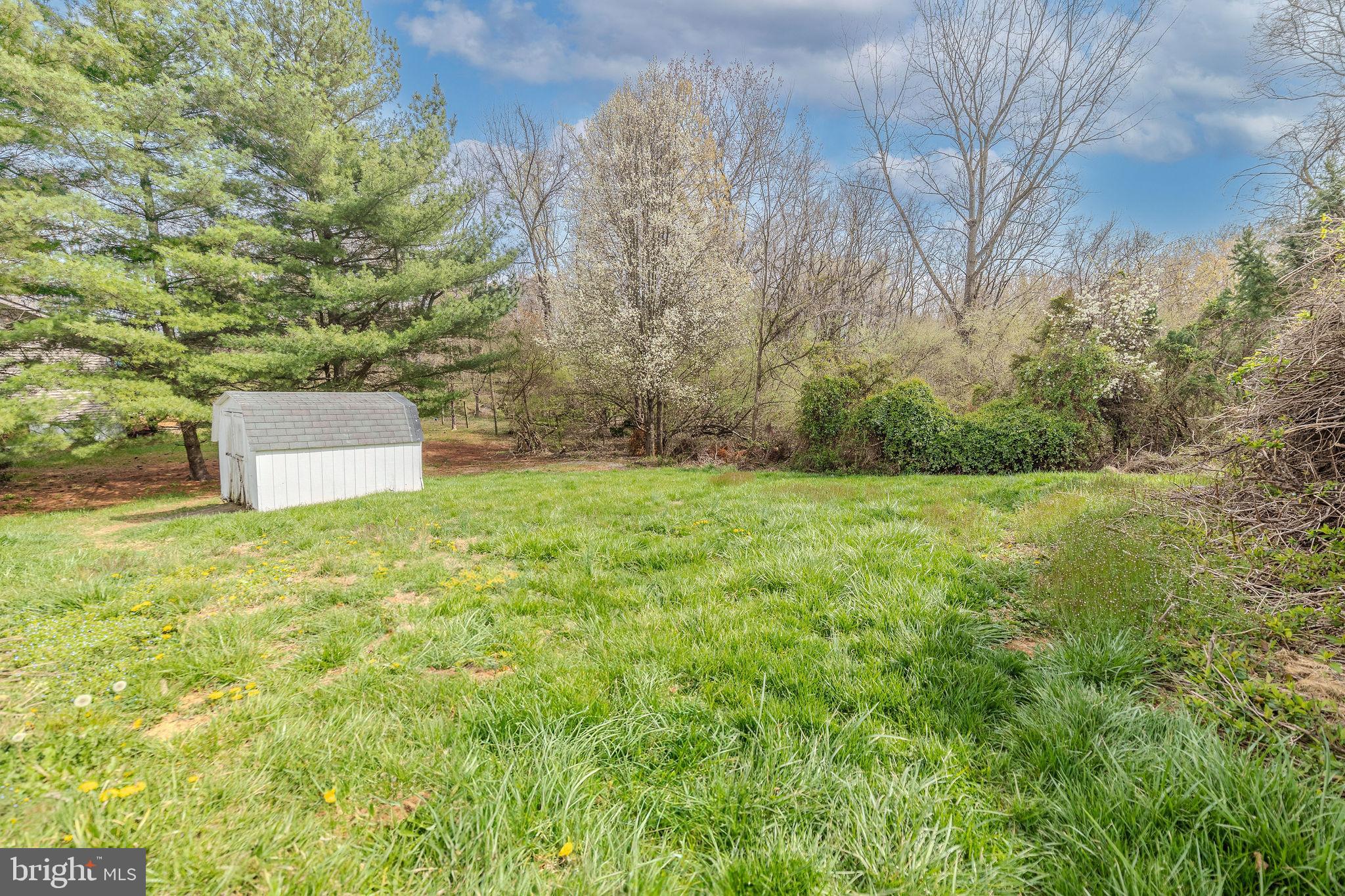 PATRICK HENRY ESTATES - Residential