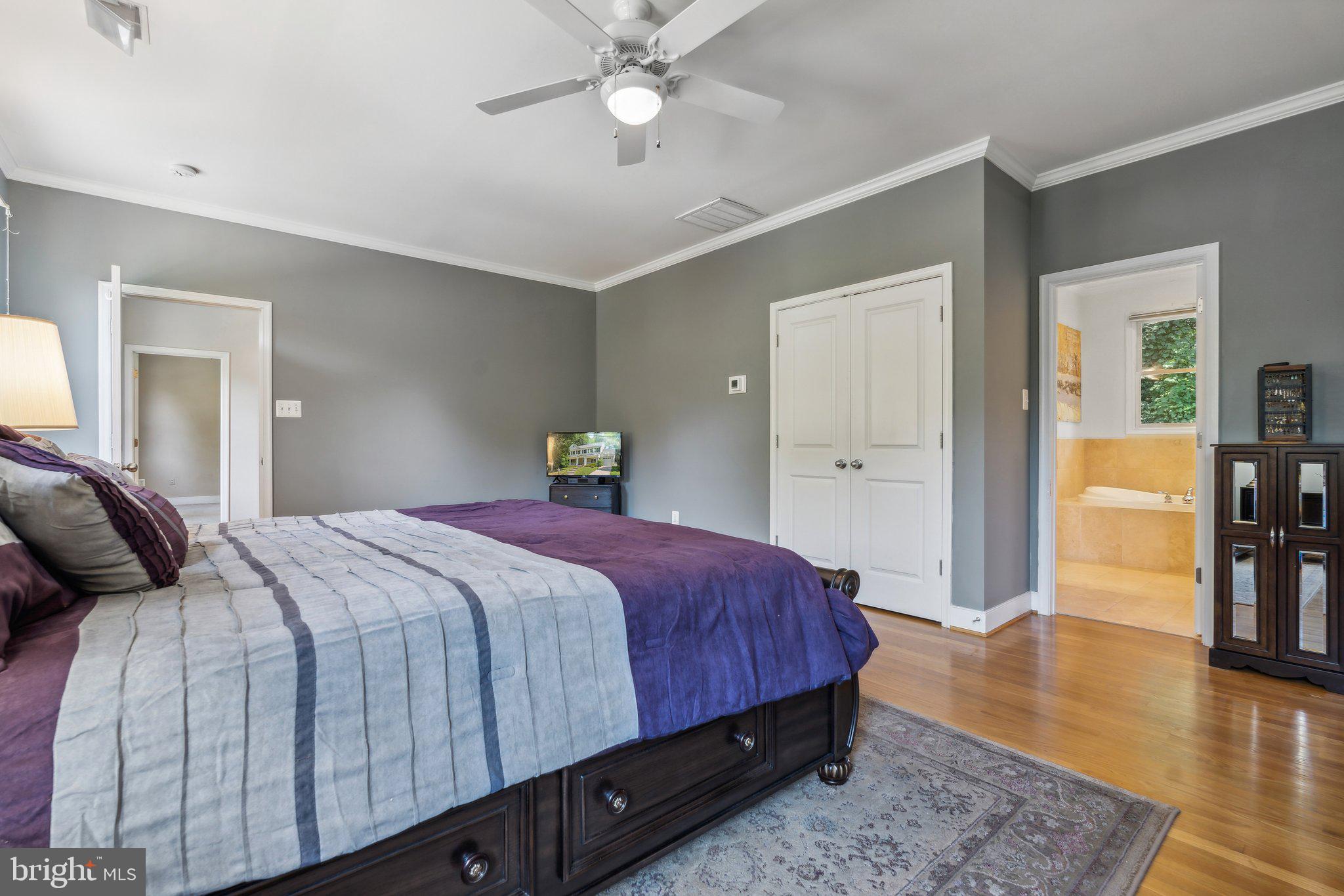 CHEVY CHASE - Residential