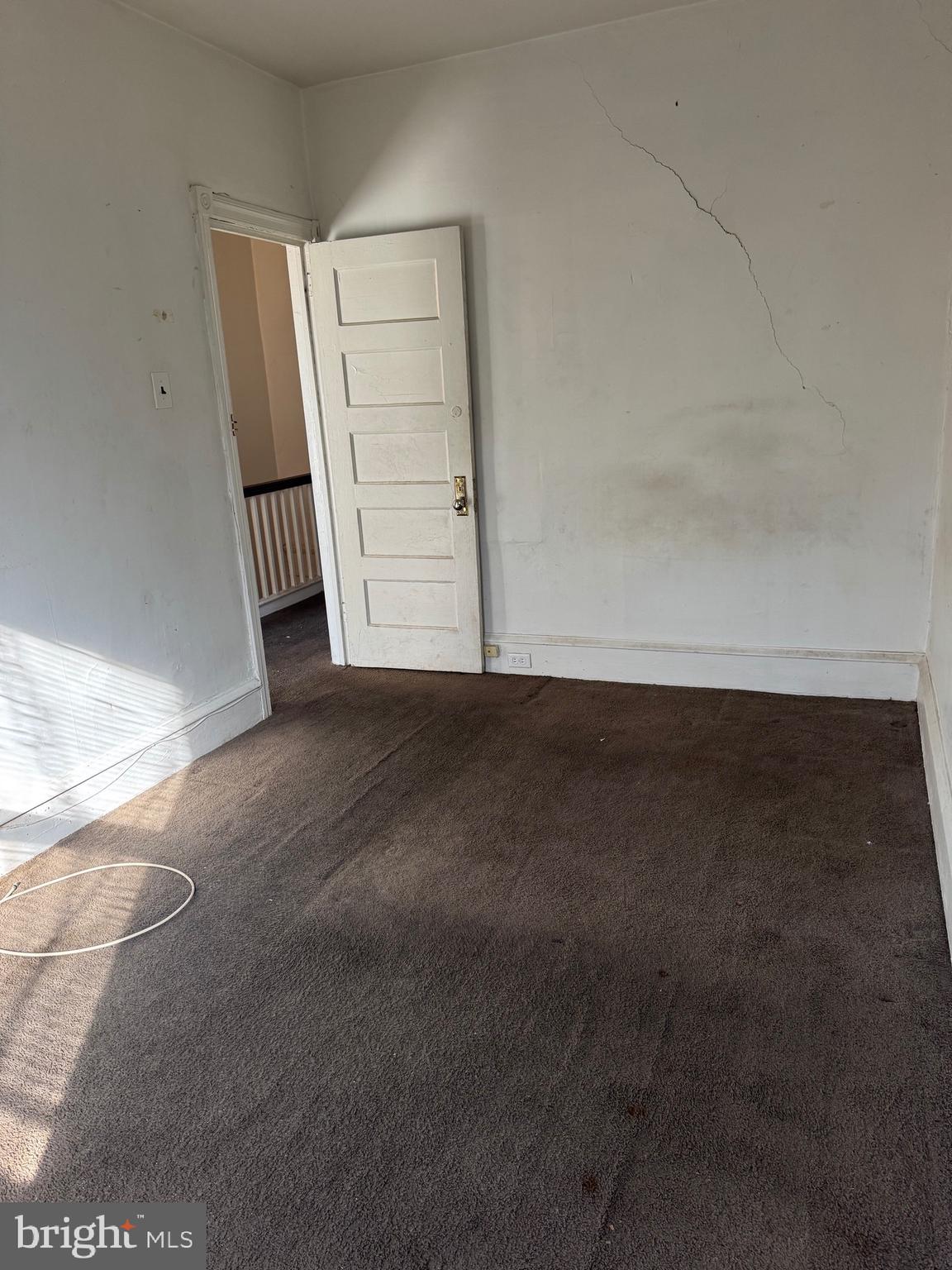 2400 SOUTH - Residential